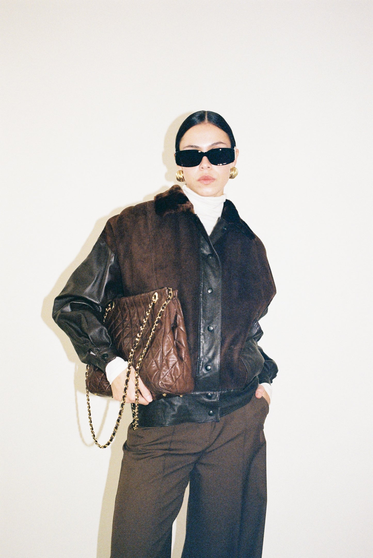 Leather Tote bag with golden handles