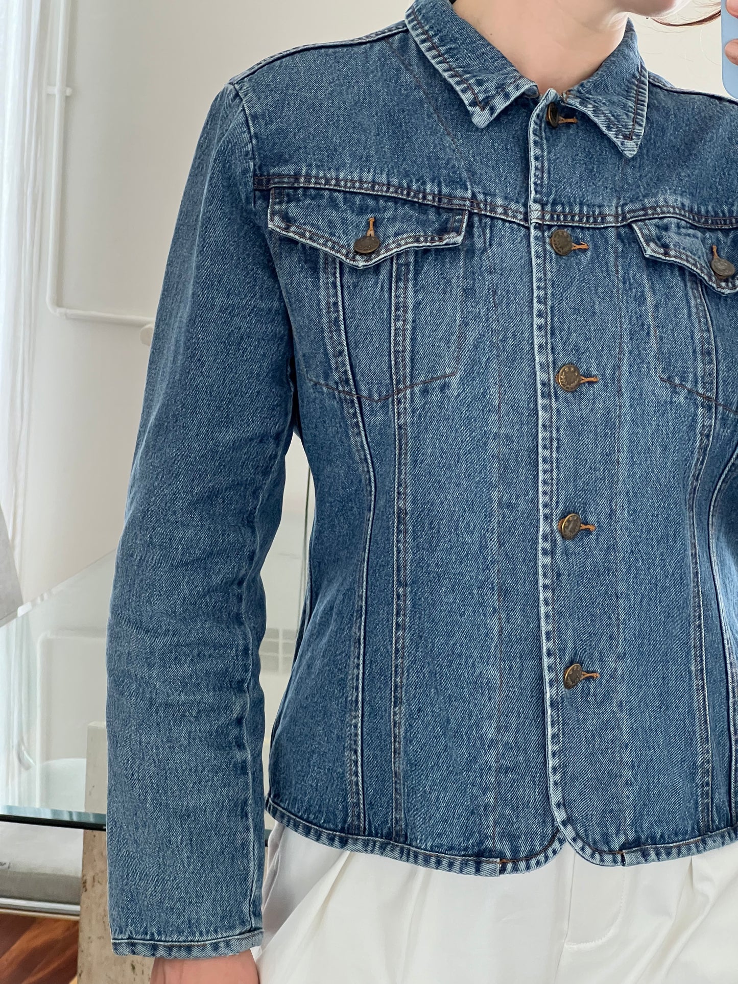 Fitted denim blazer