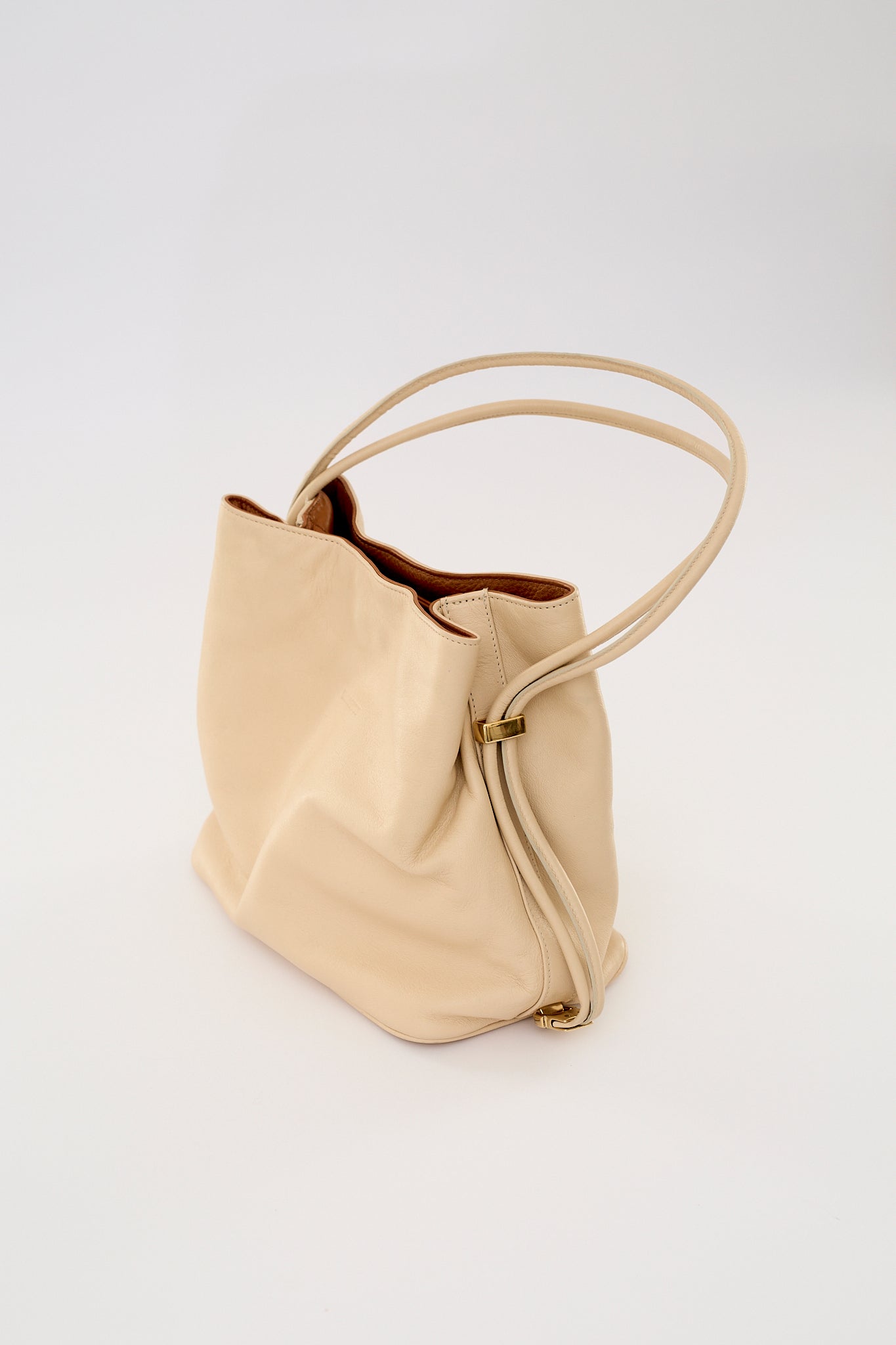 Squared bucket bag