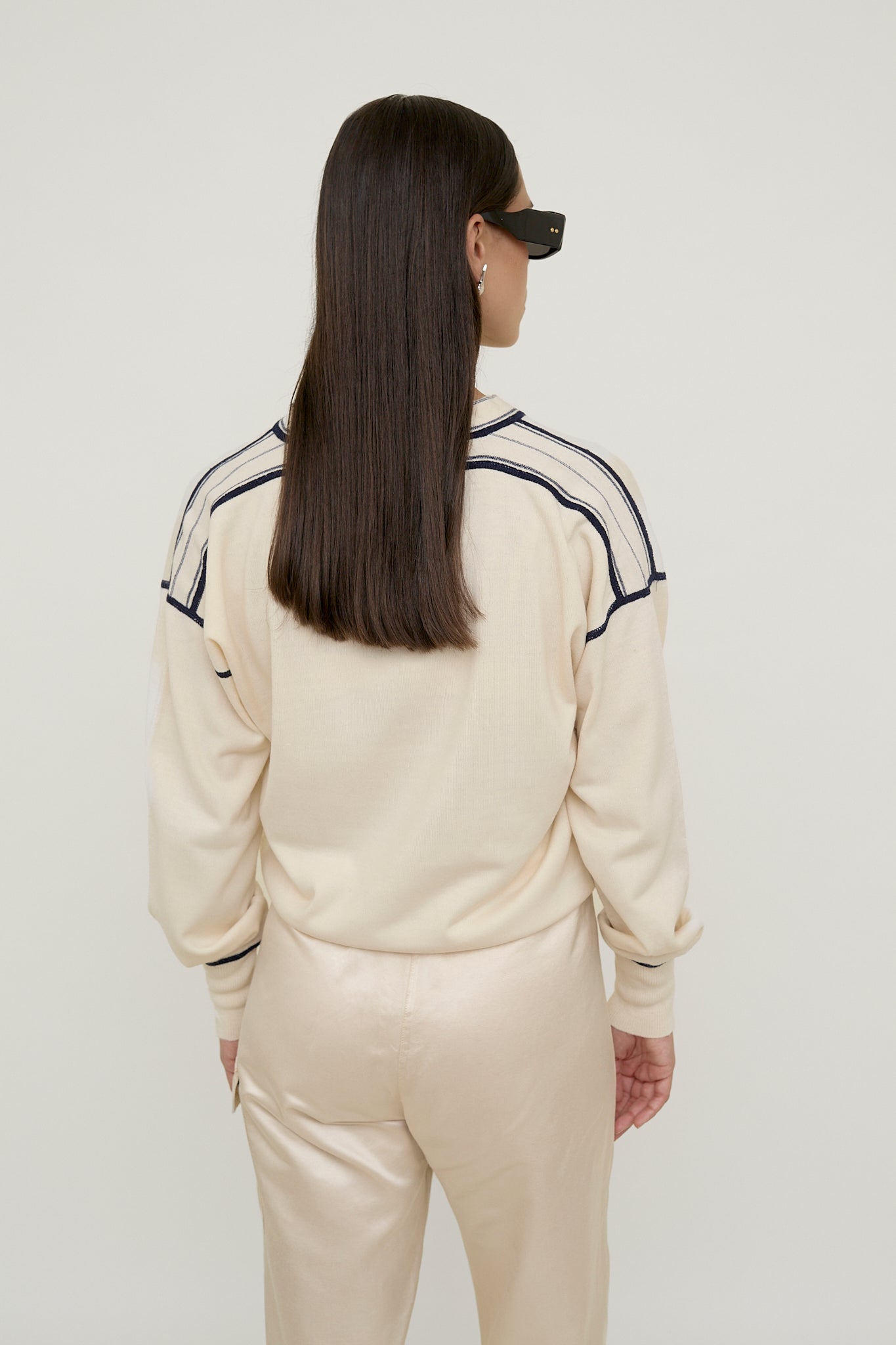 Uniform style jumper with pocket