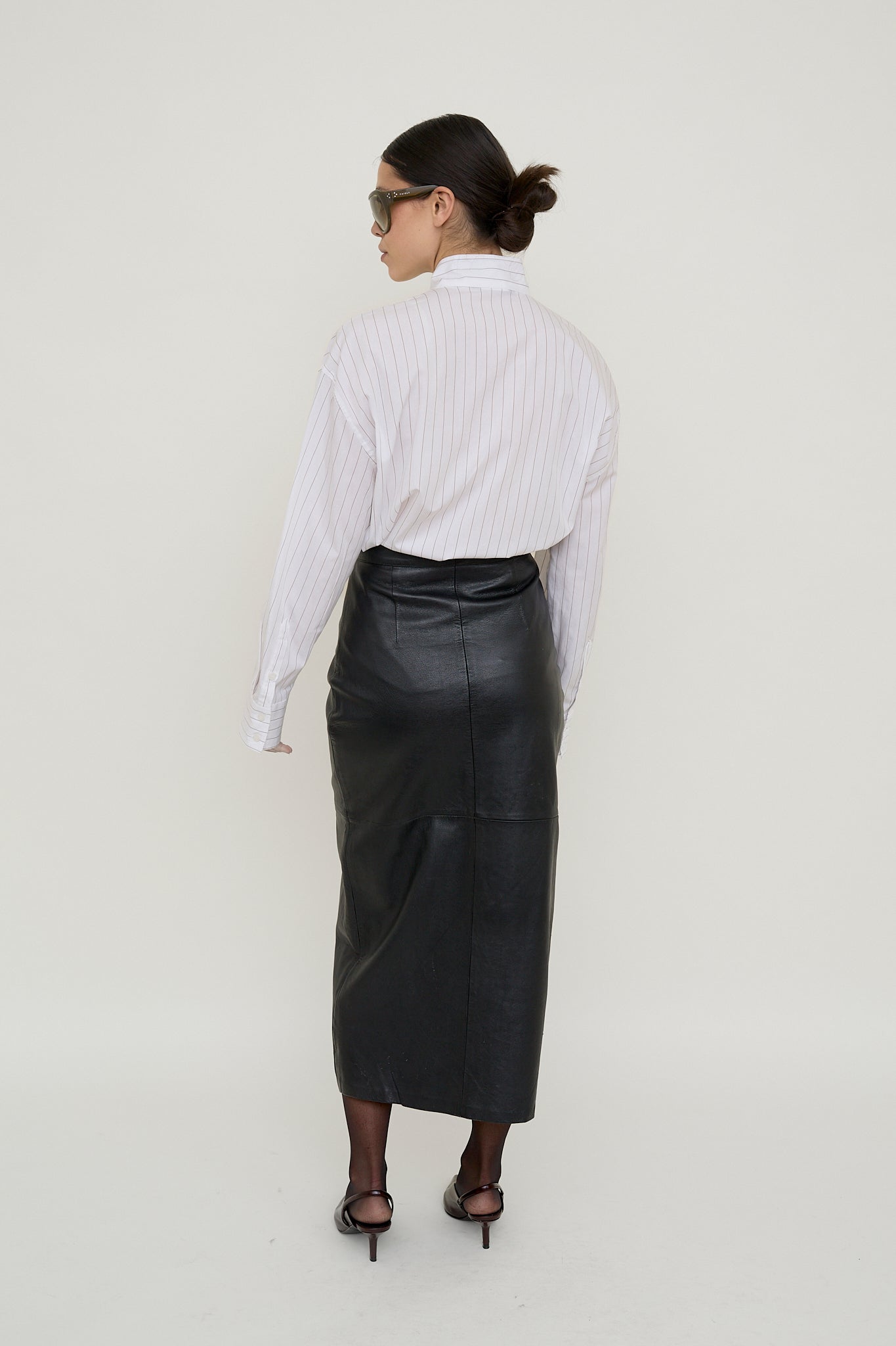Black tailored leather column skirt