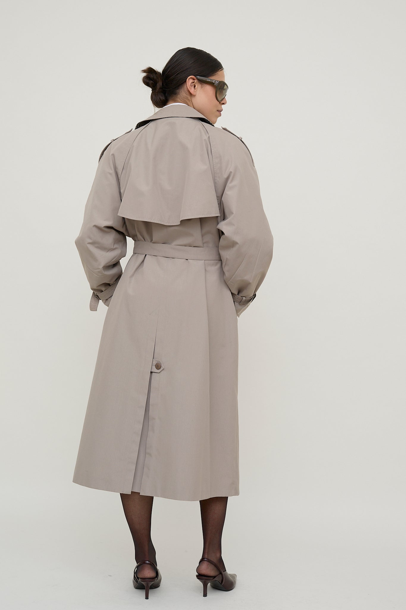 Ash grey heritage trench