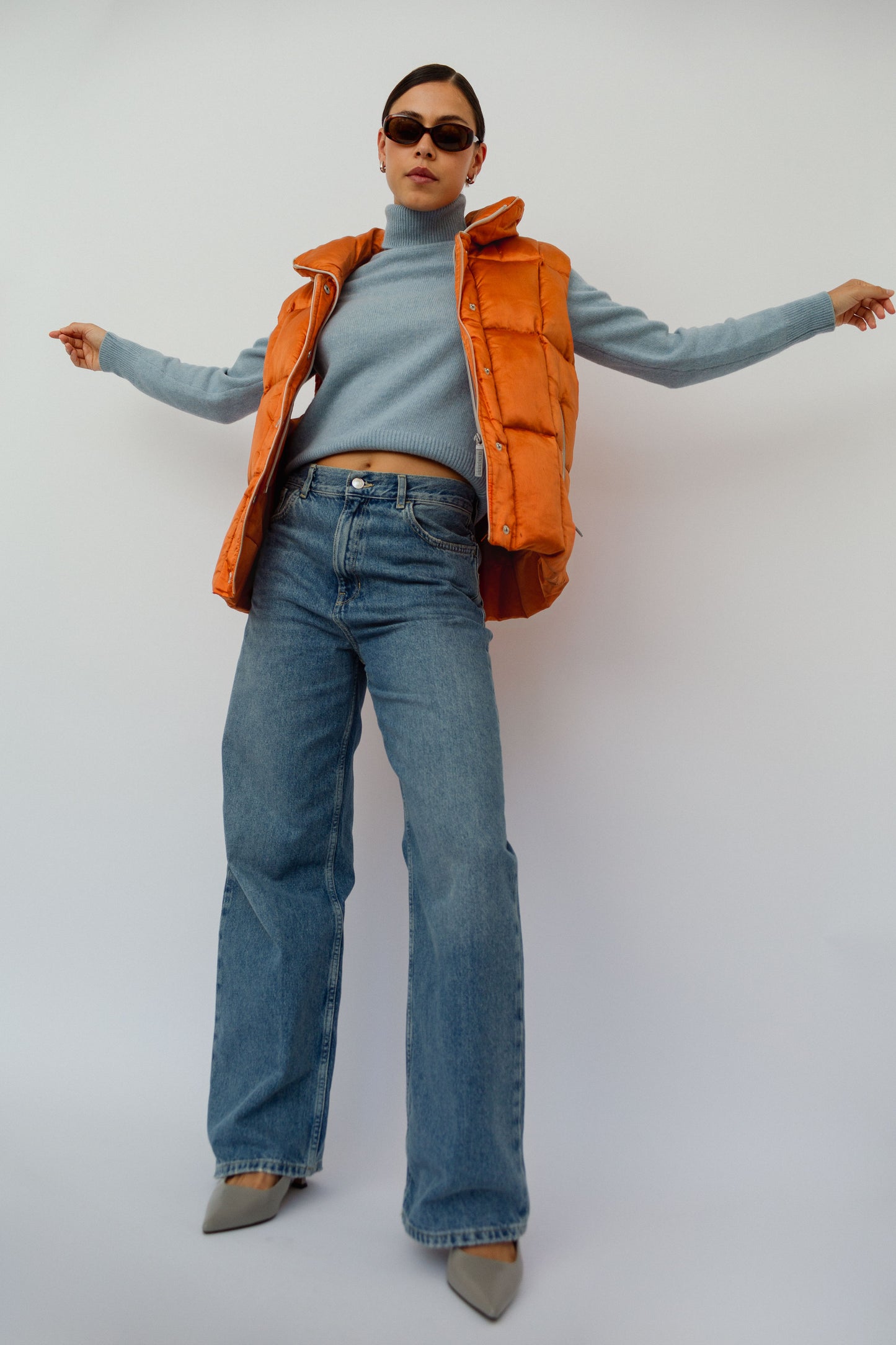Puffed down feather vest