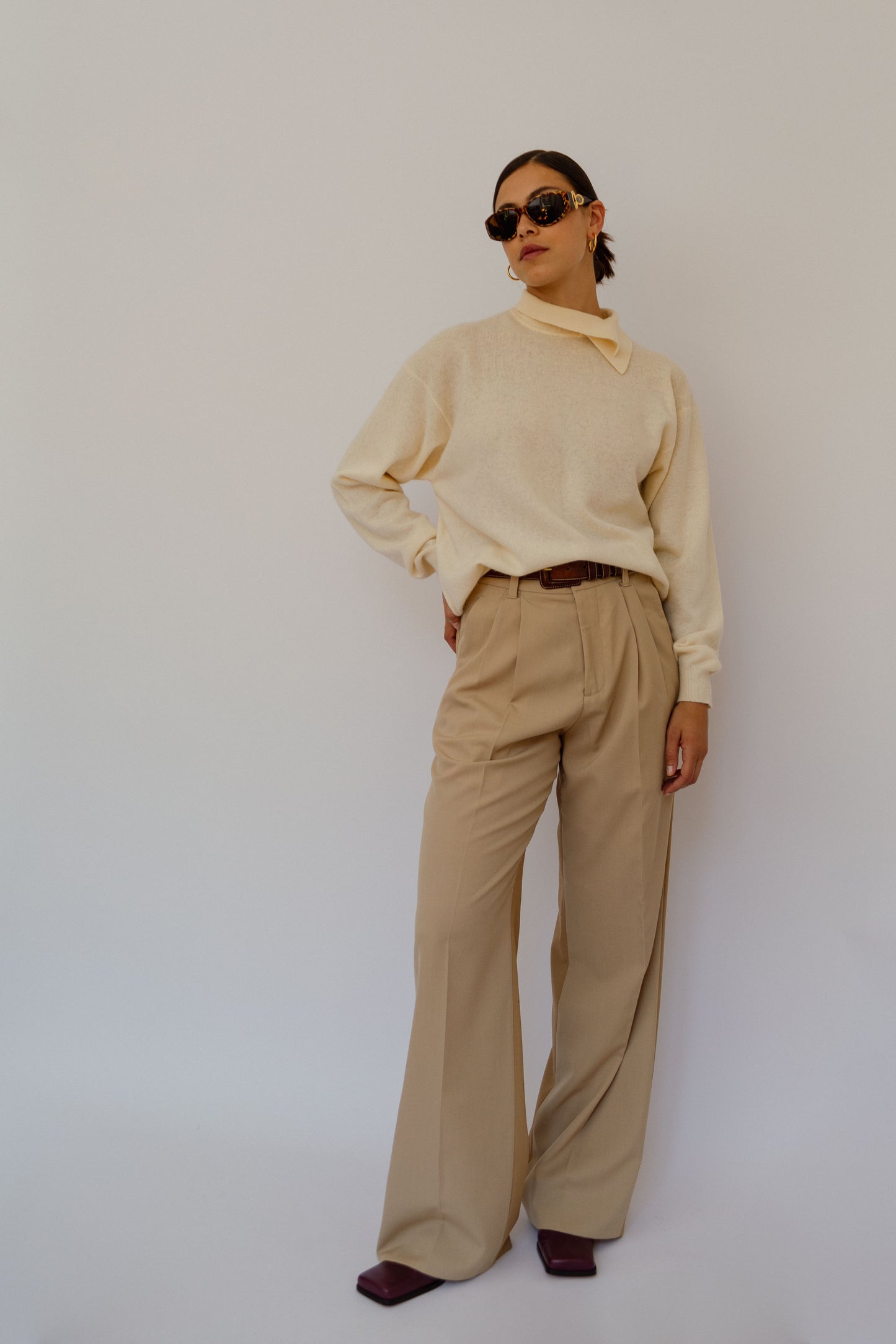 Light wool jumper