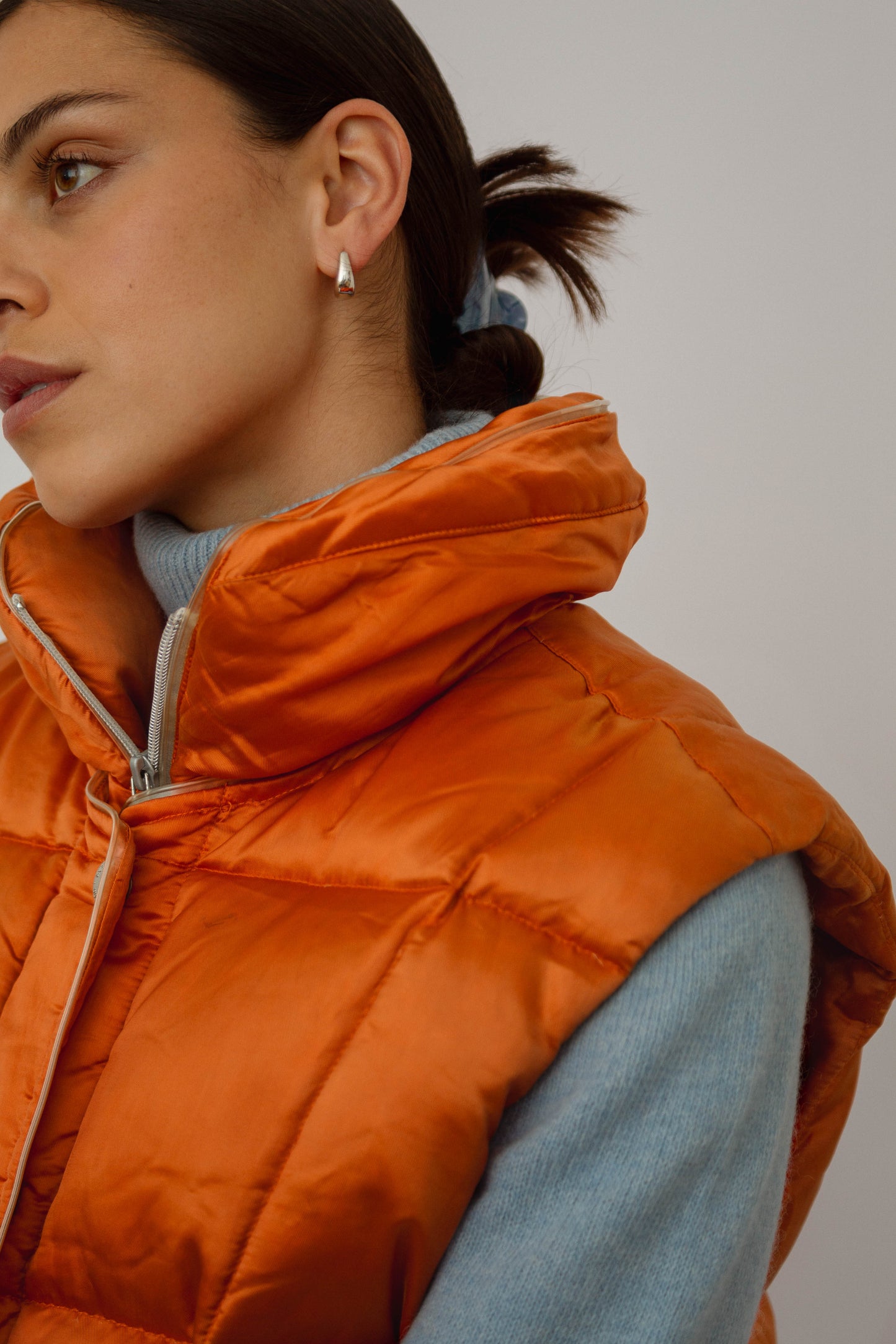 Puffed down feather vest