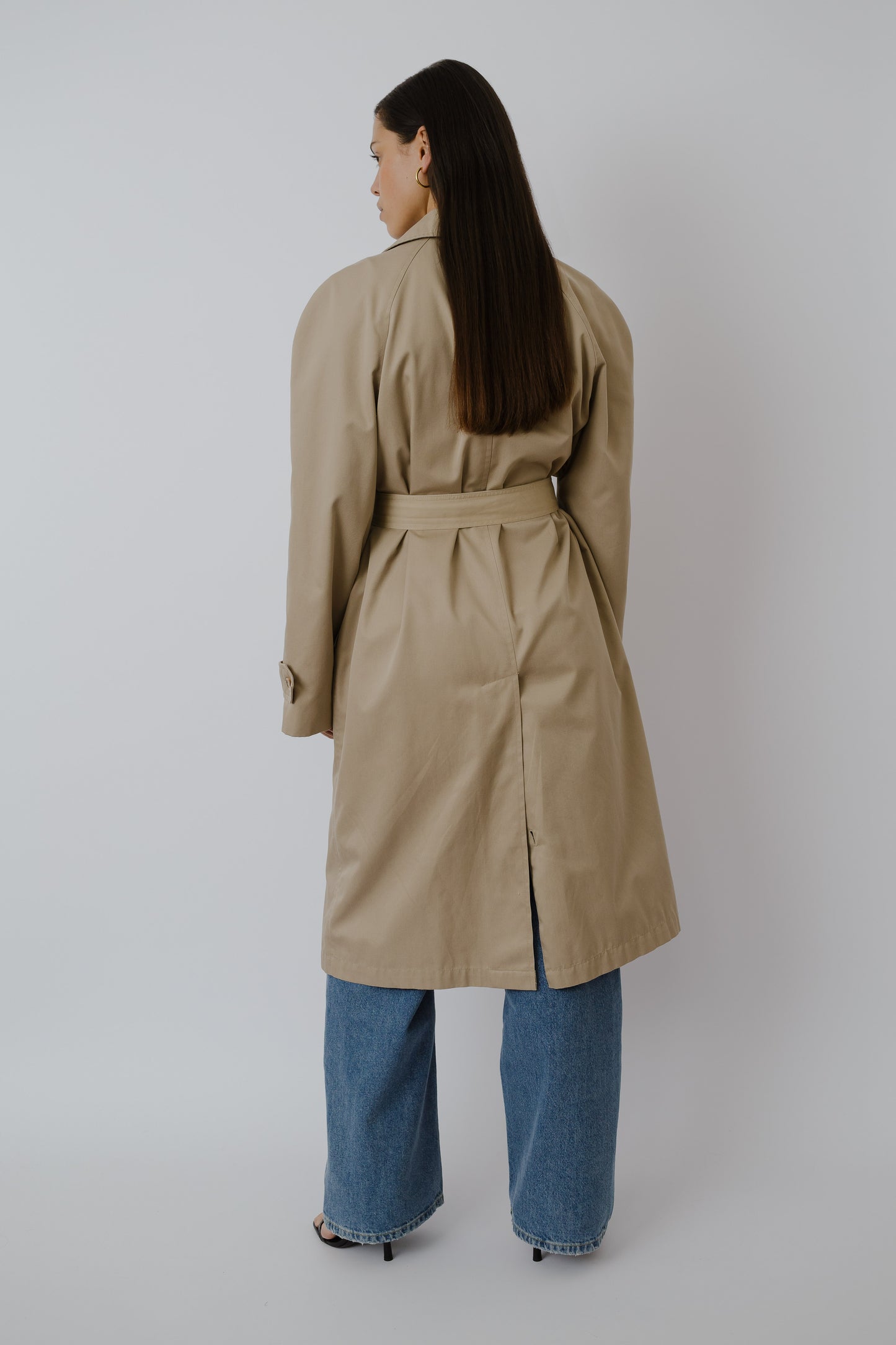Wide shoulder trench coat