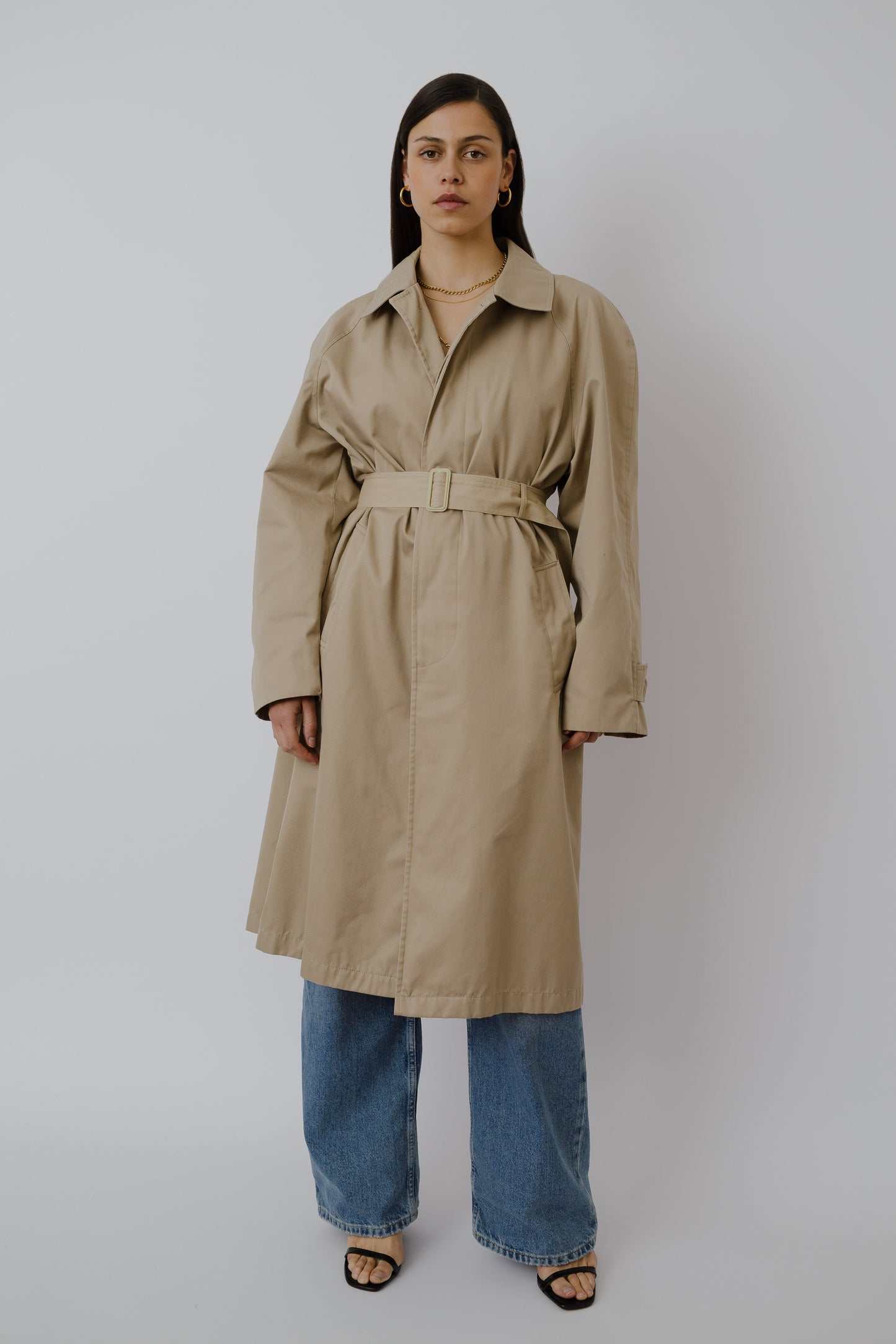Wide shoulder trench coat