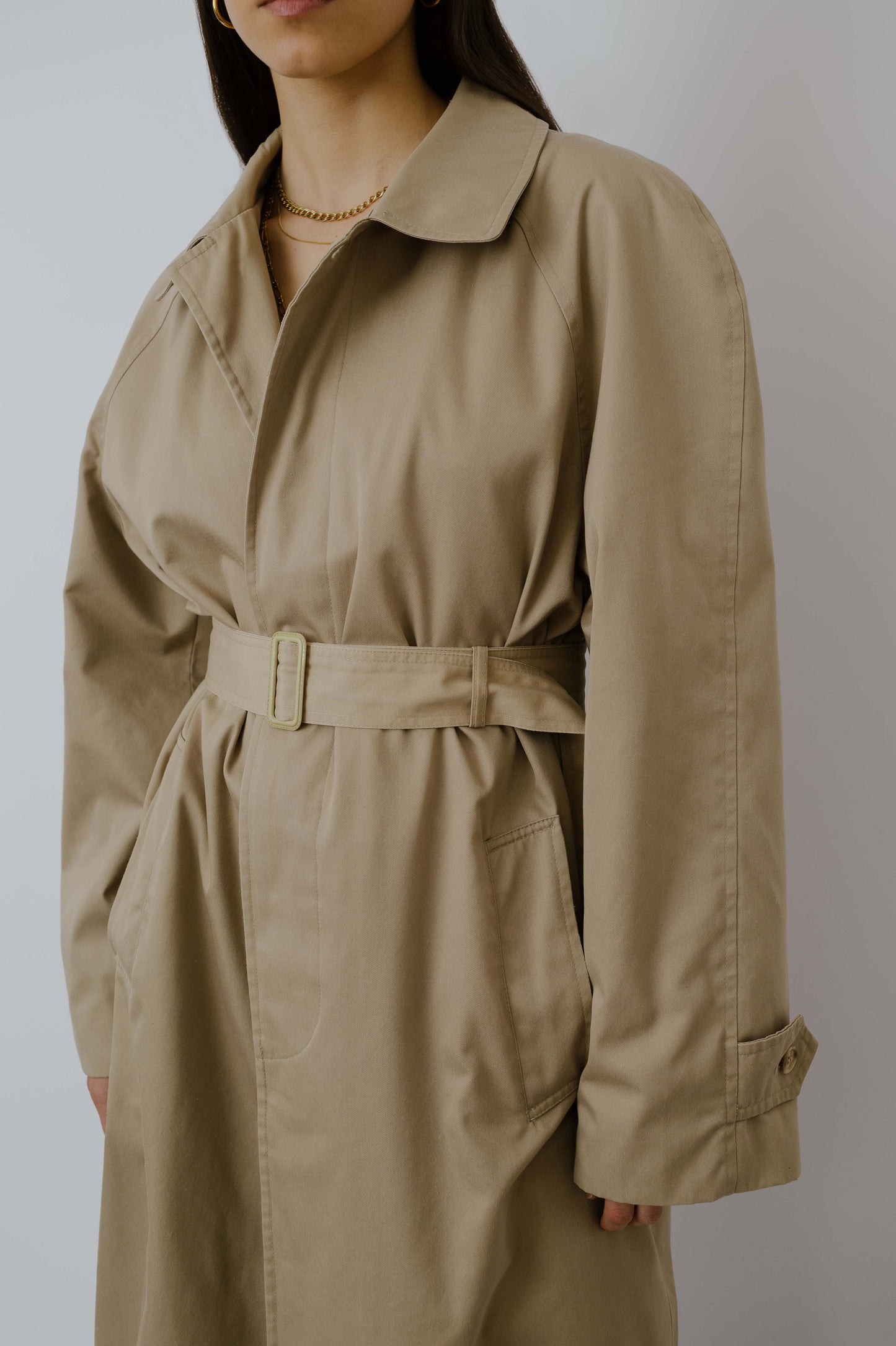 Wide shoulder trench coat