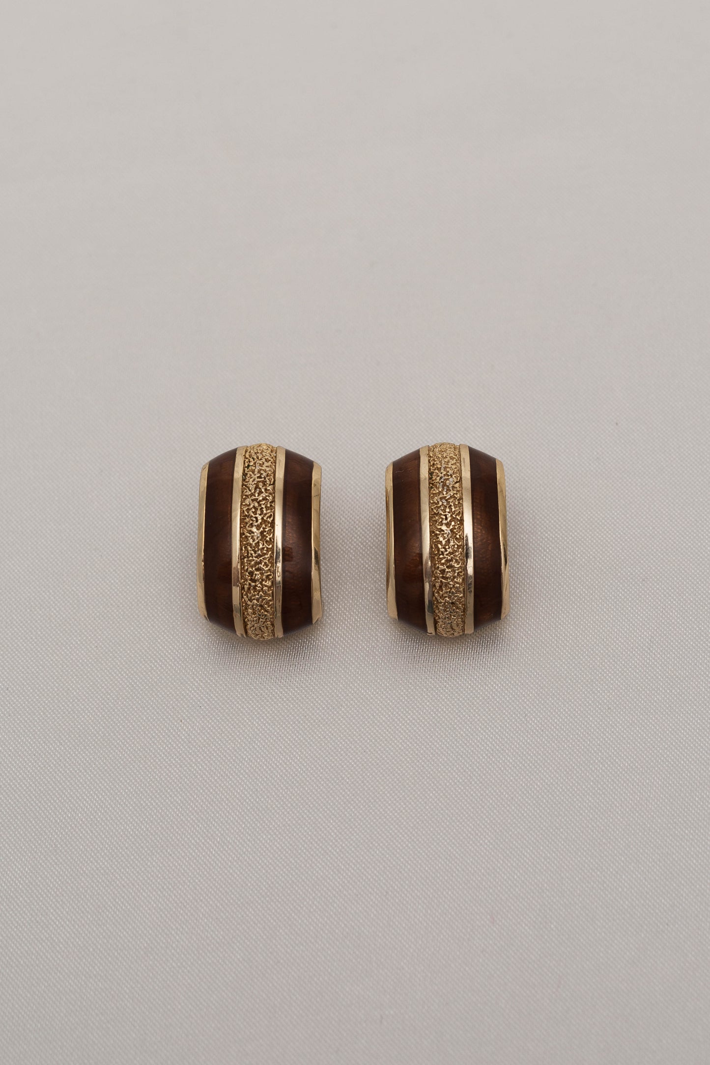 Vintage ear-clips