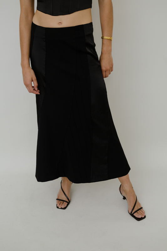 Black midi skirt