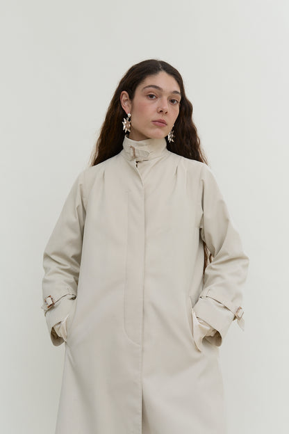 Fitted vintage trench