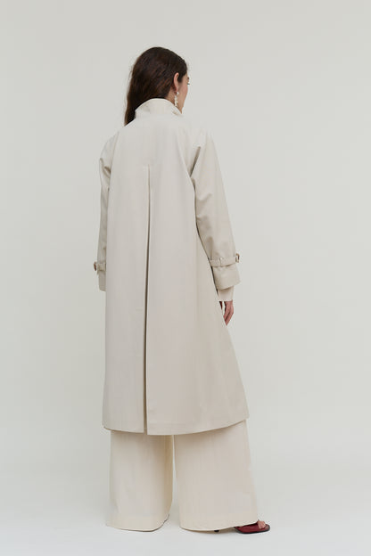 Fitted vintage trench
