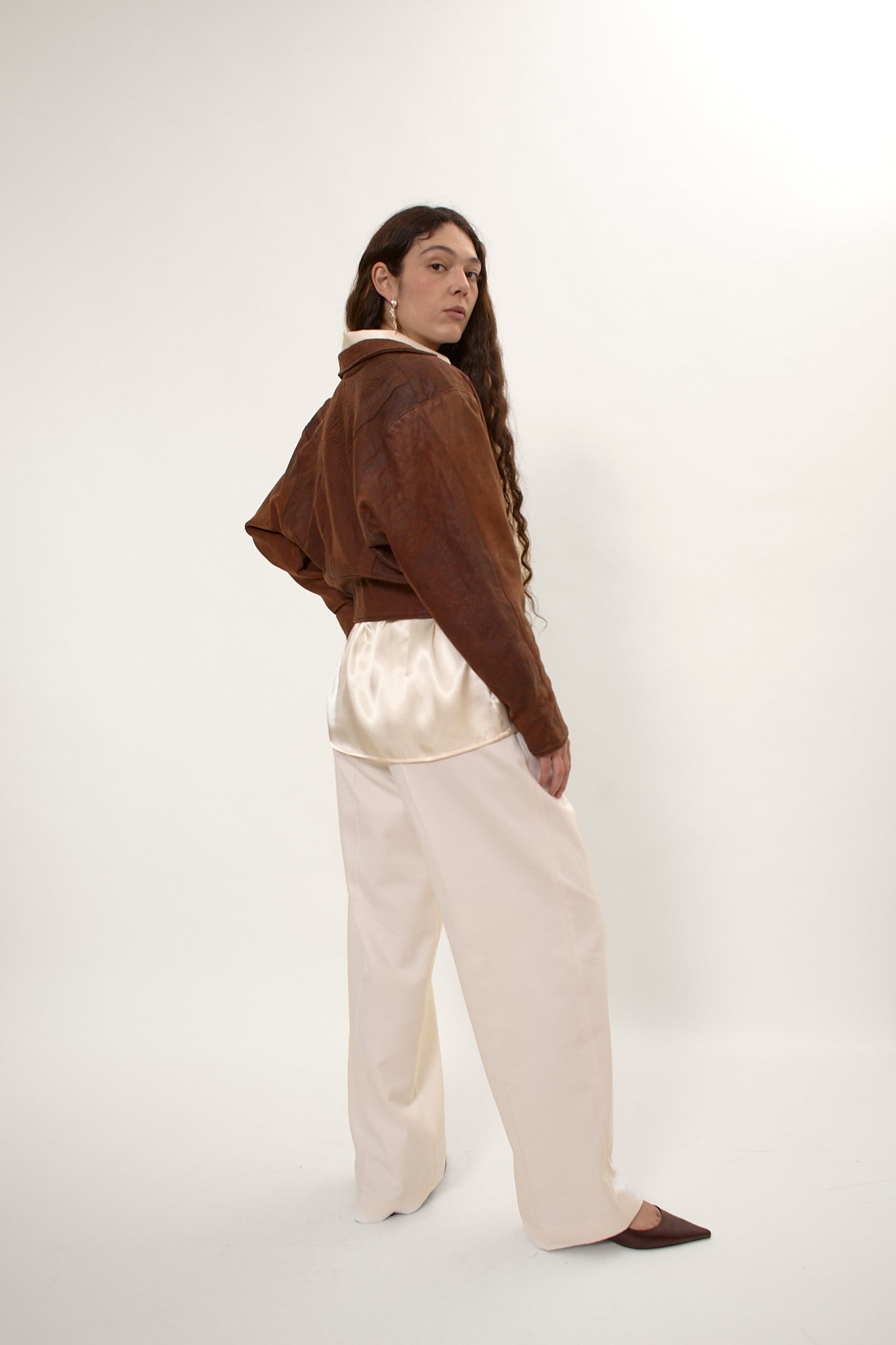Cropped vintage leather jacket
