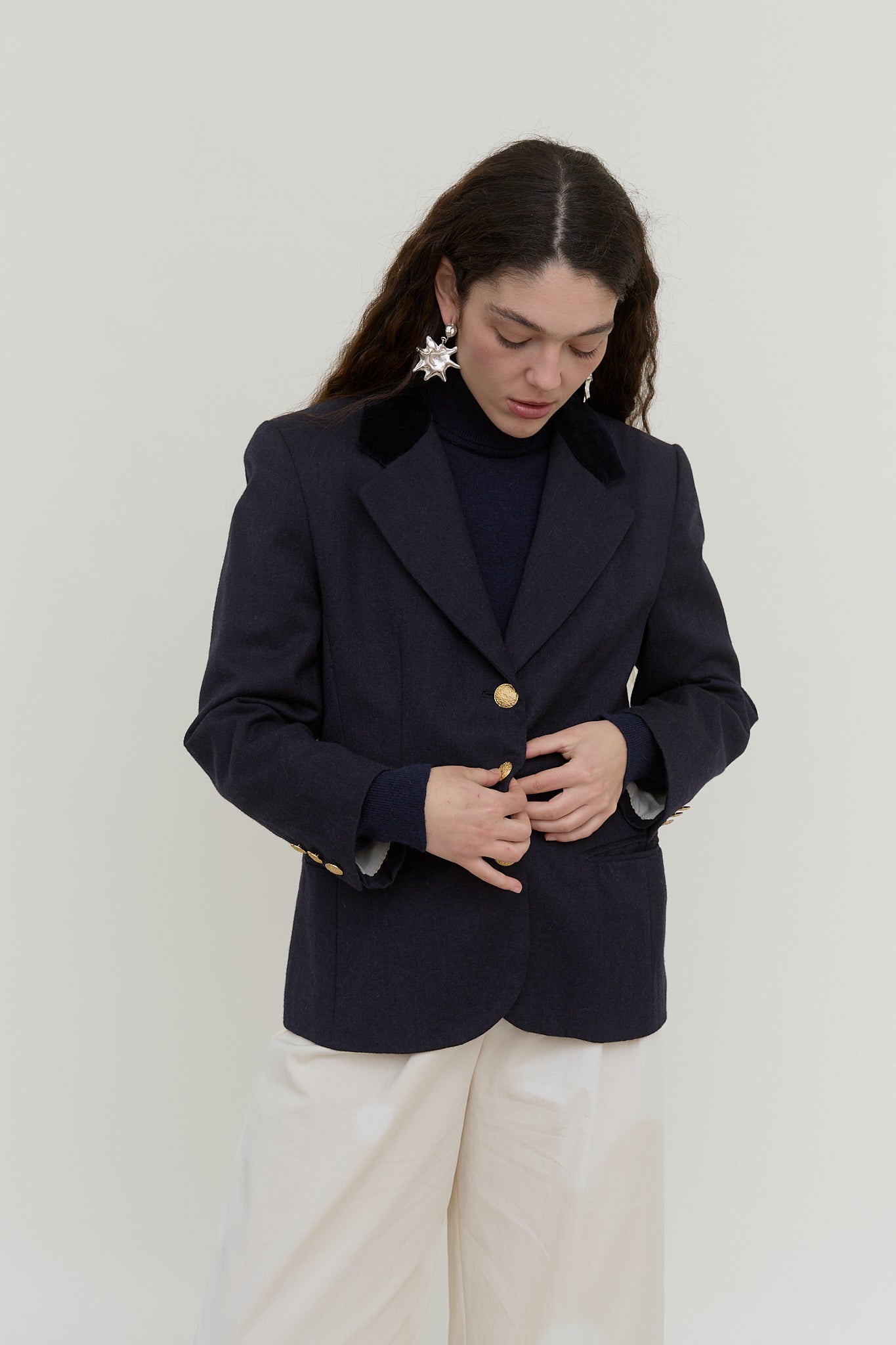 Navy vintage blazer with velvet collar