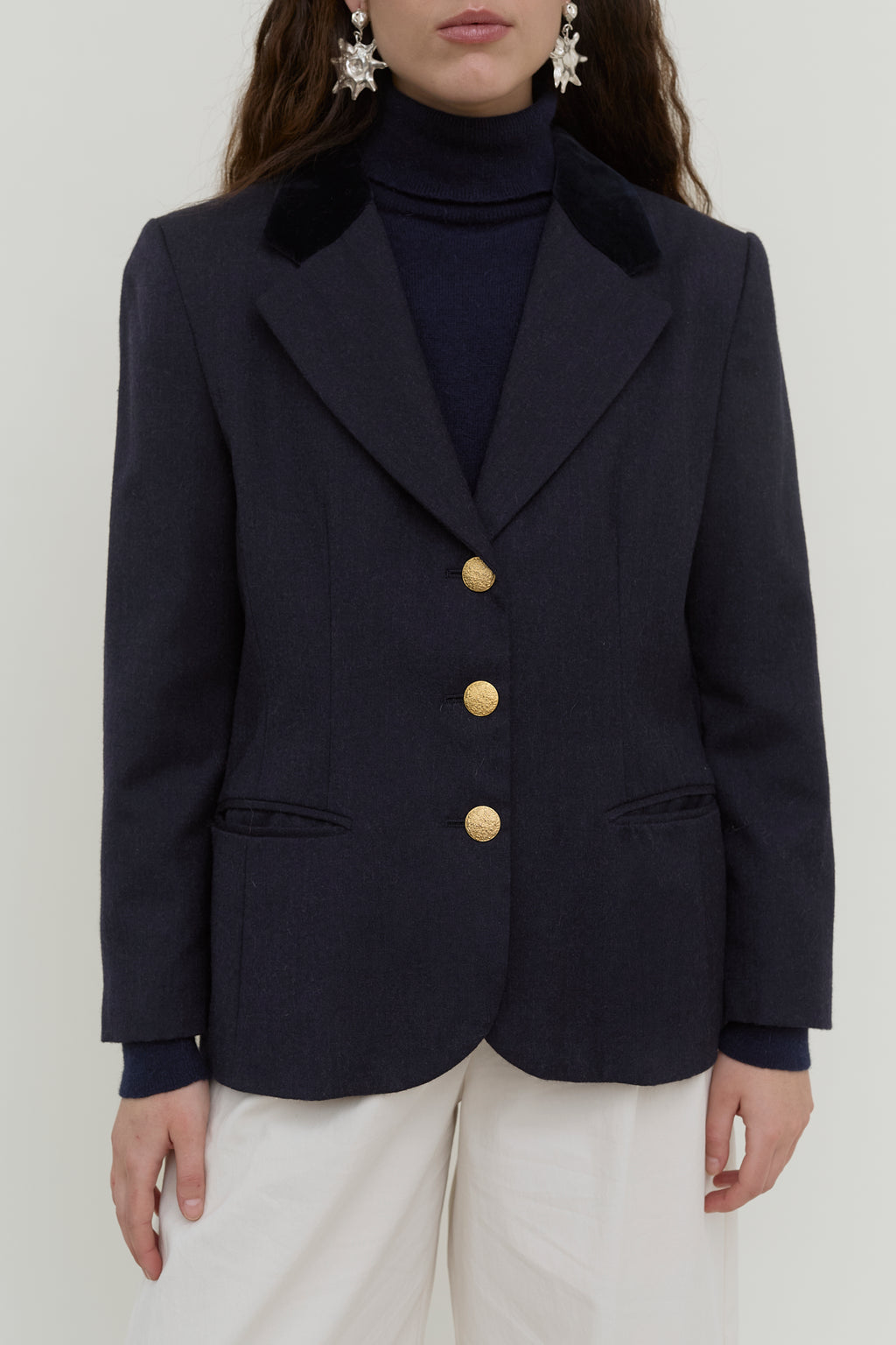 Navy vintage blazer with velvet collar