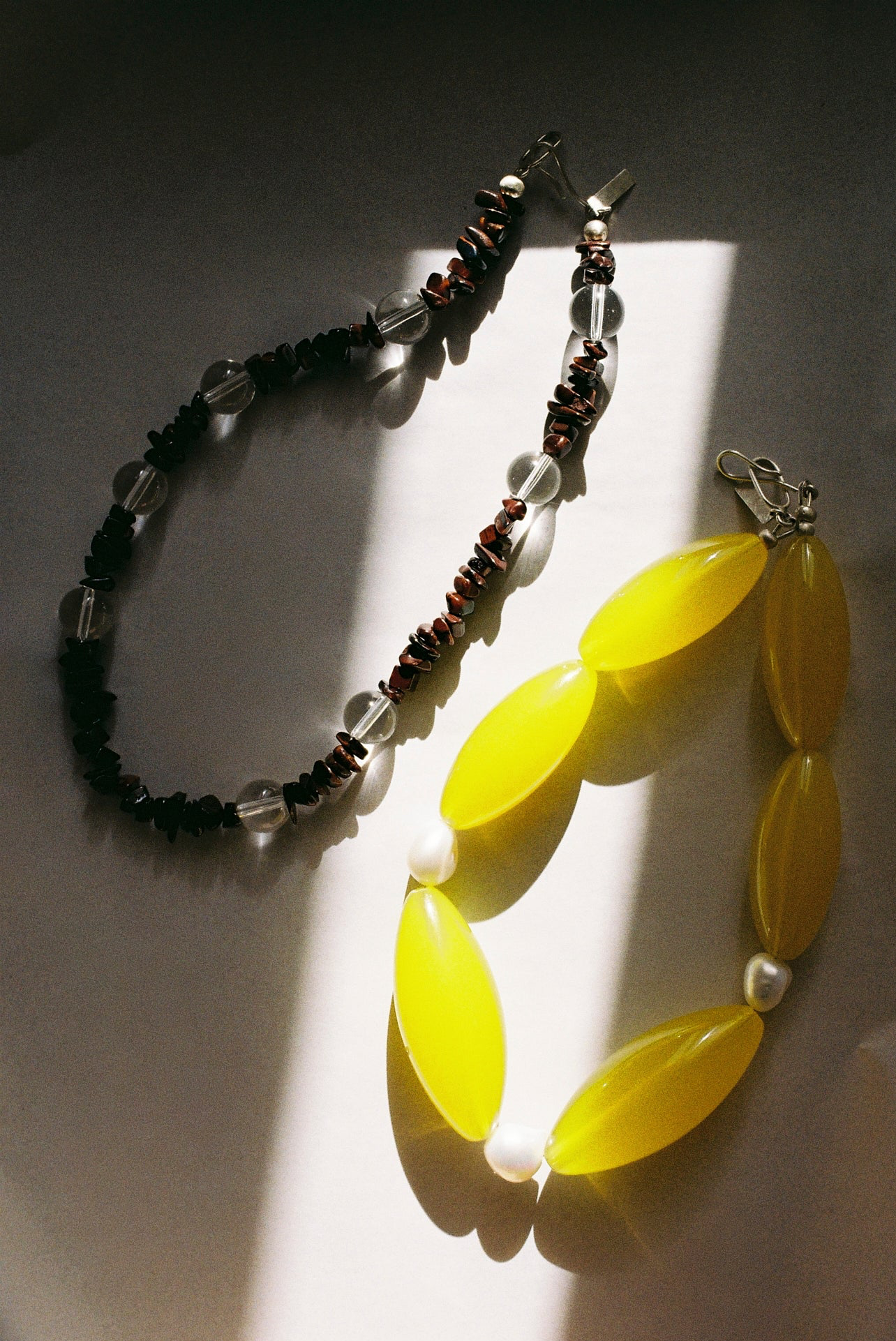 Bull’s eye and quartz necklace
