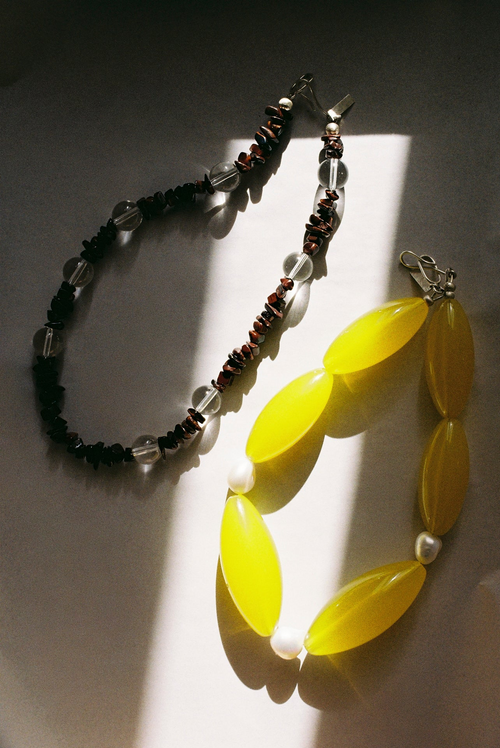 Bull’s eye and quartz necklace