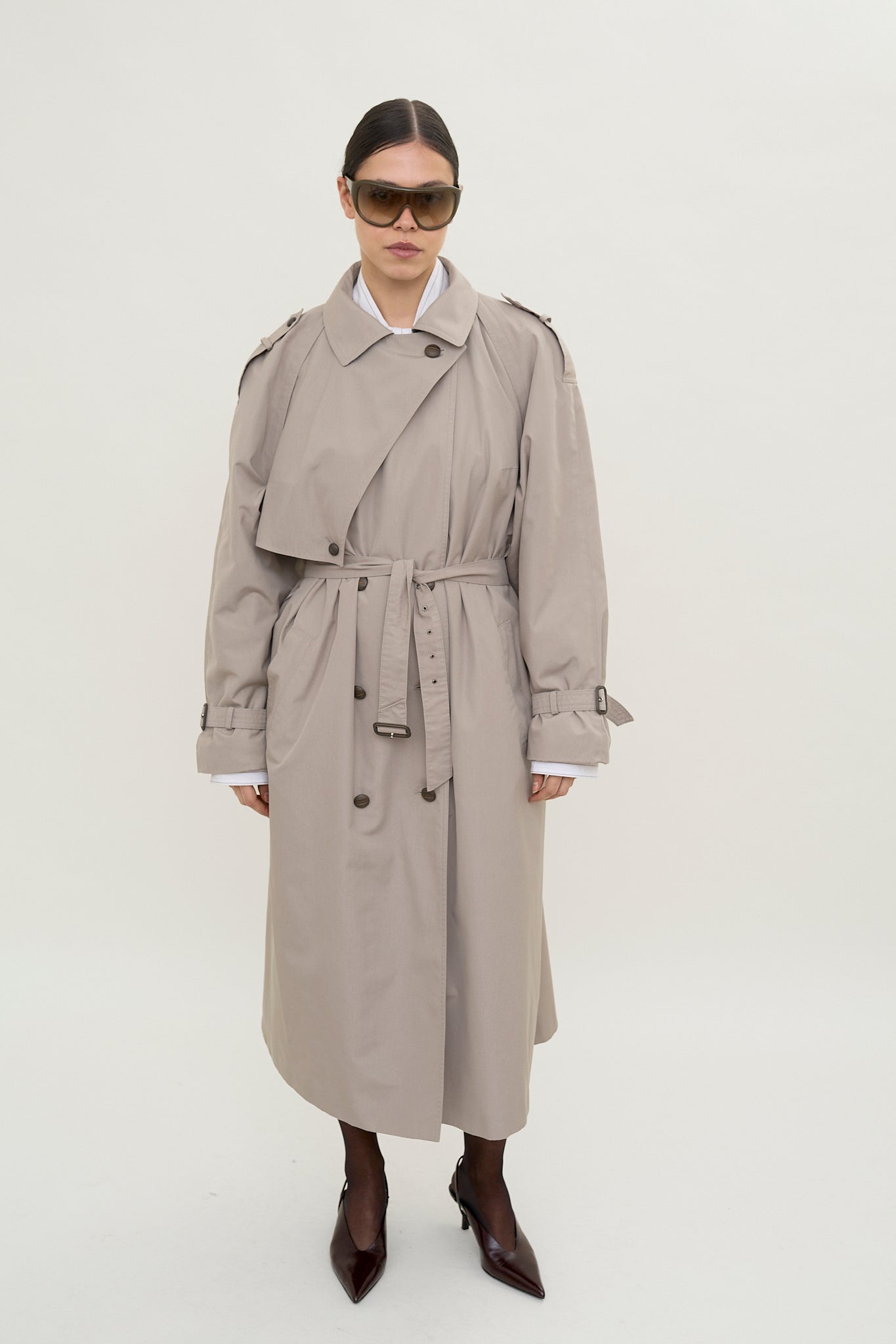 Ash grey heritage trench