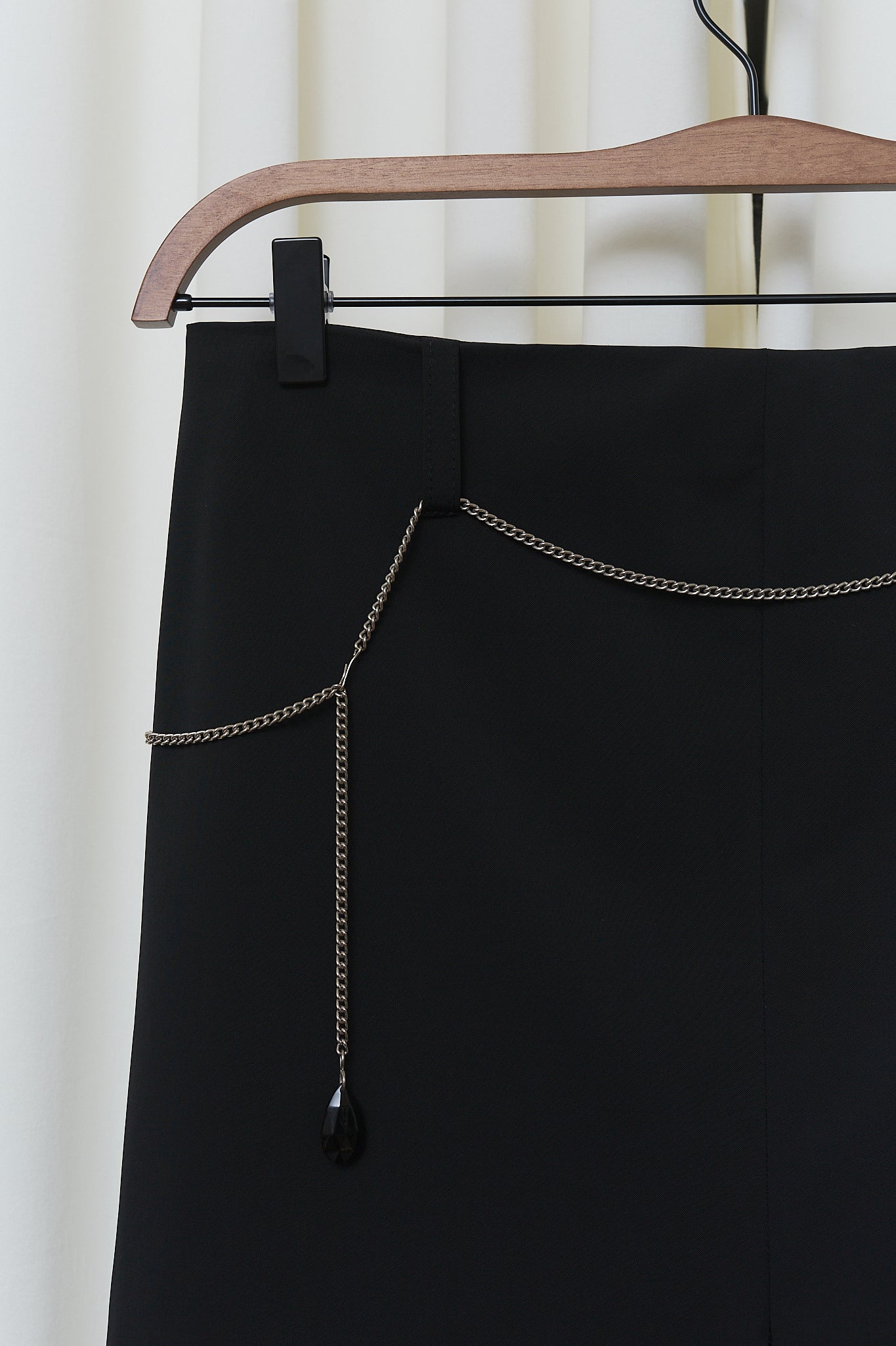 Minimalist midi skirt