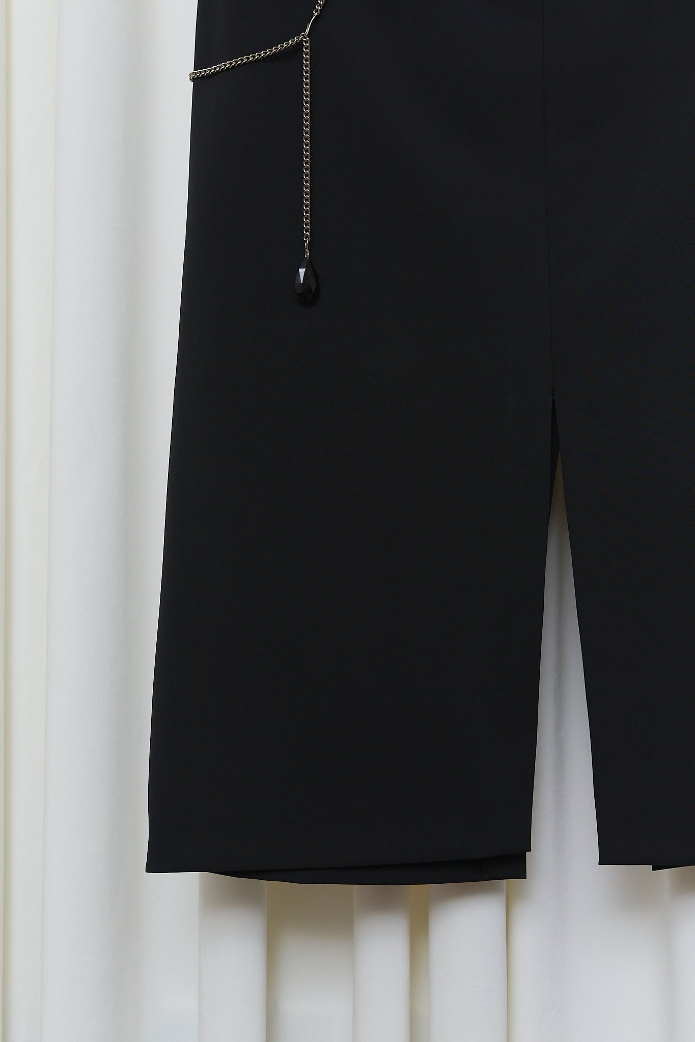 Minimalist midi skirt