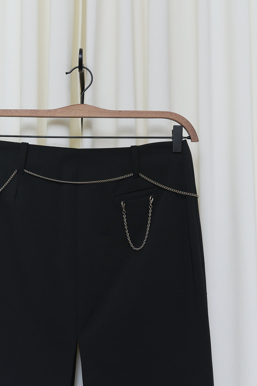 Minimalist midi skirt