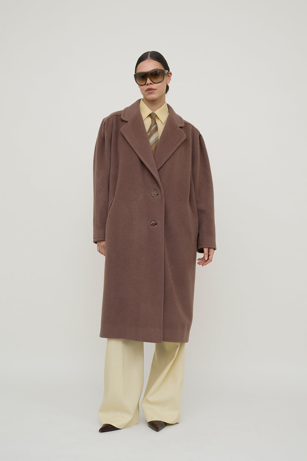Camel power-shoulder tailored coat