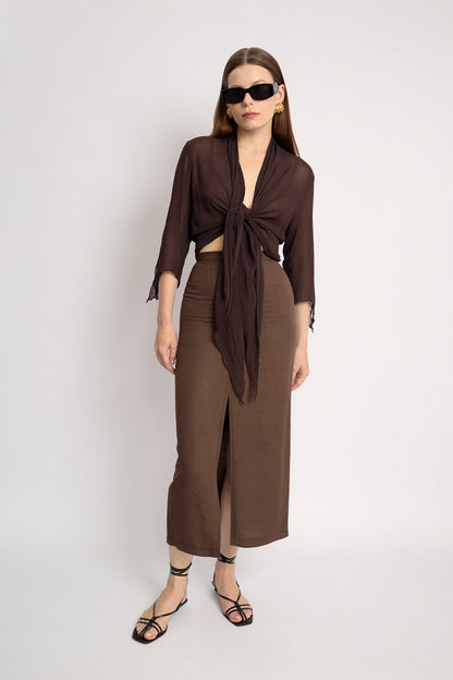 Midi skirt with a slit