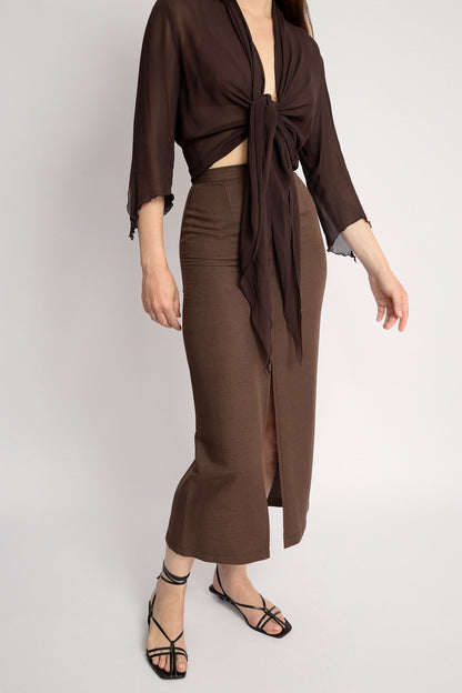 Midi skirt with a slit