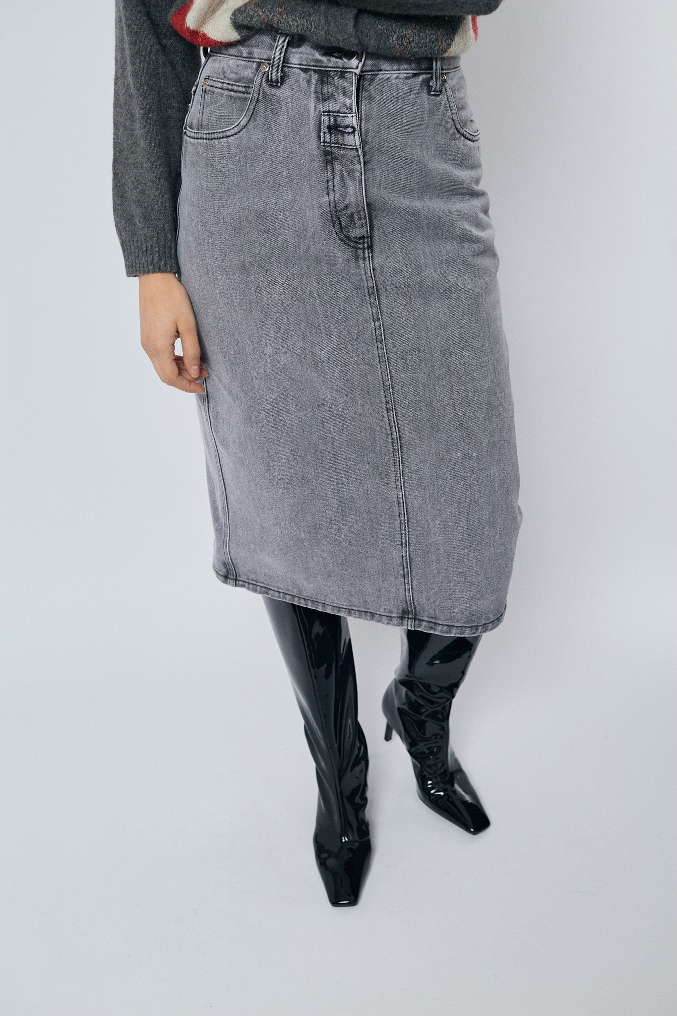 Midi denim skirt