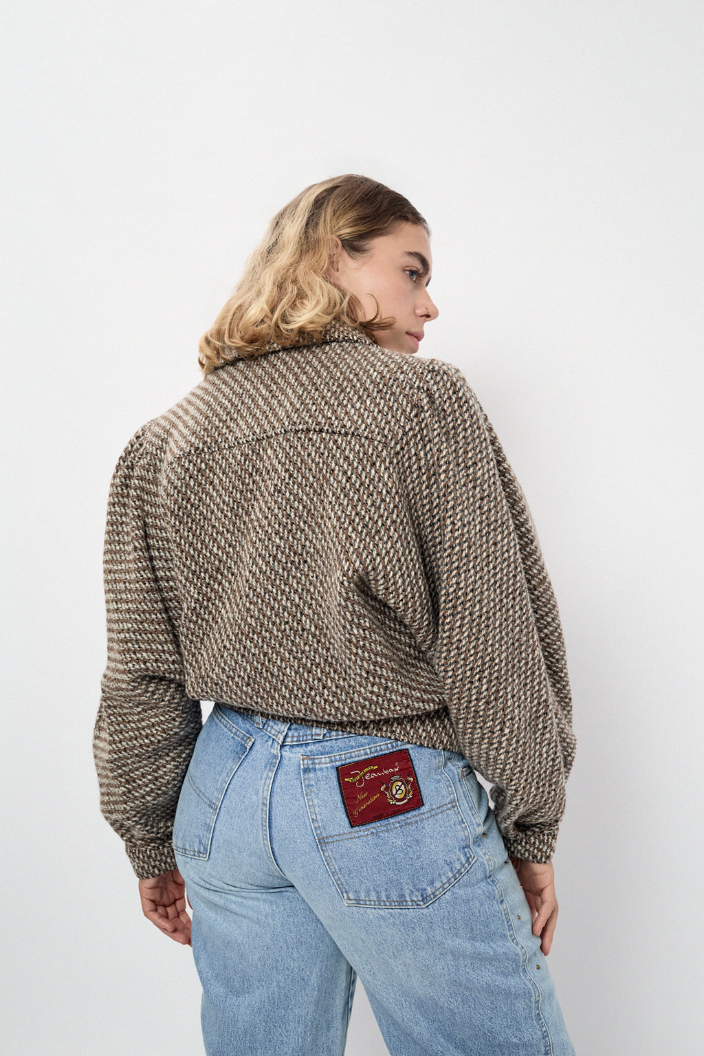 High-waisted barrel-leg jeans