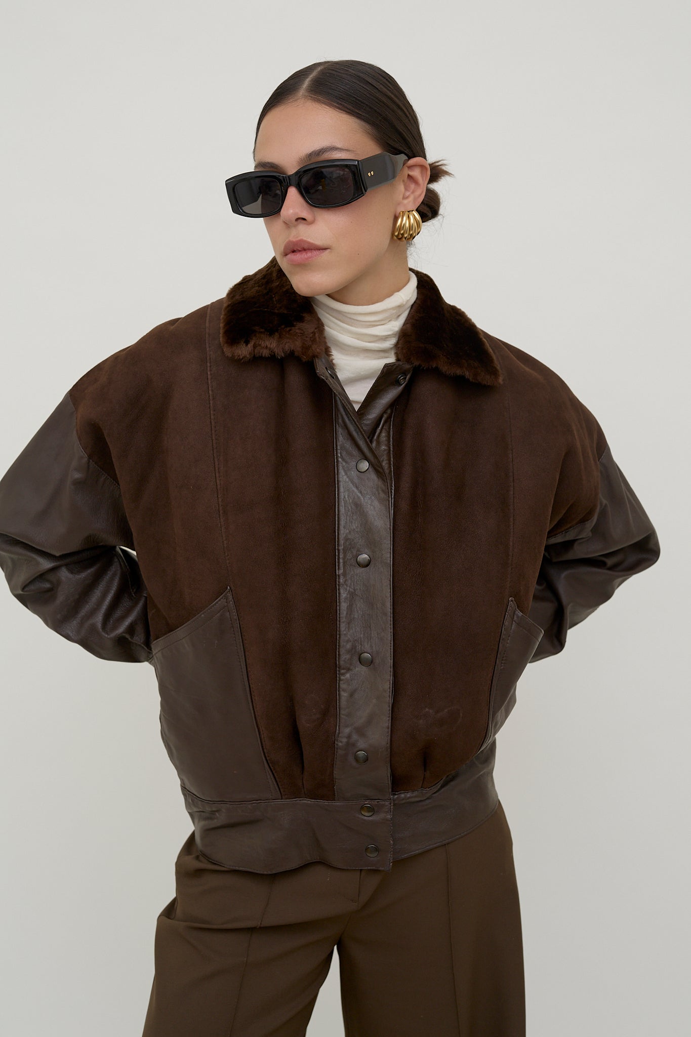 Leather bomber jacket with fur