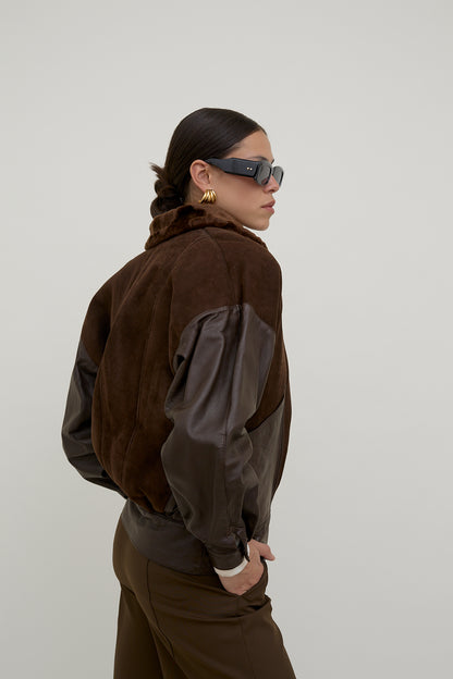 Leather bomber jacket with fur