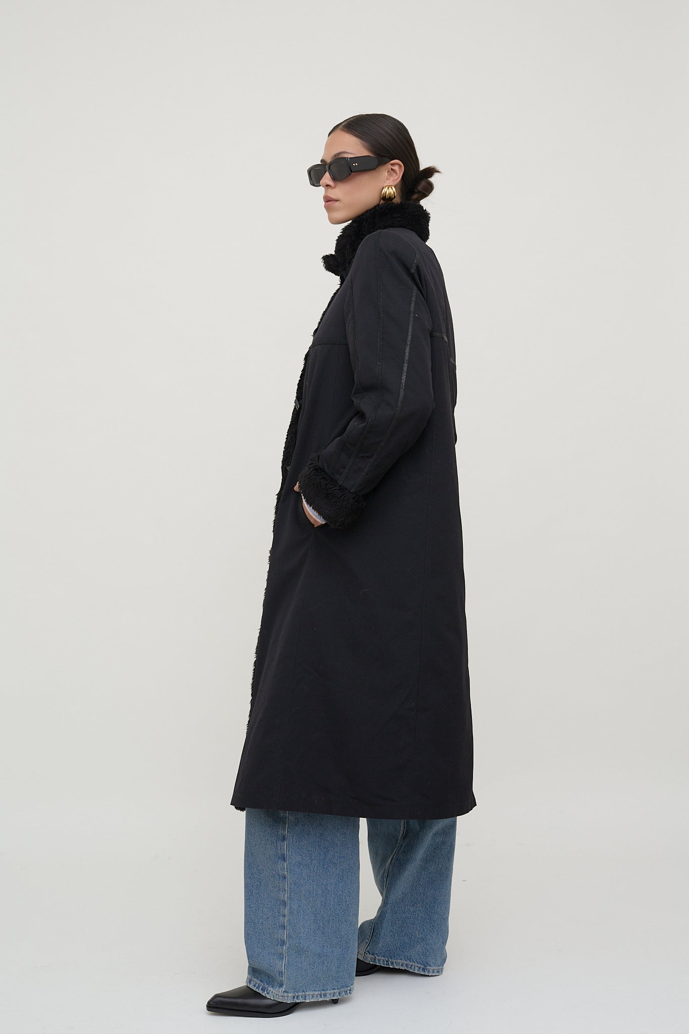 Padded coat with faux fur trim