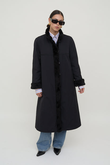 Padded coat with faux fur trim