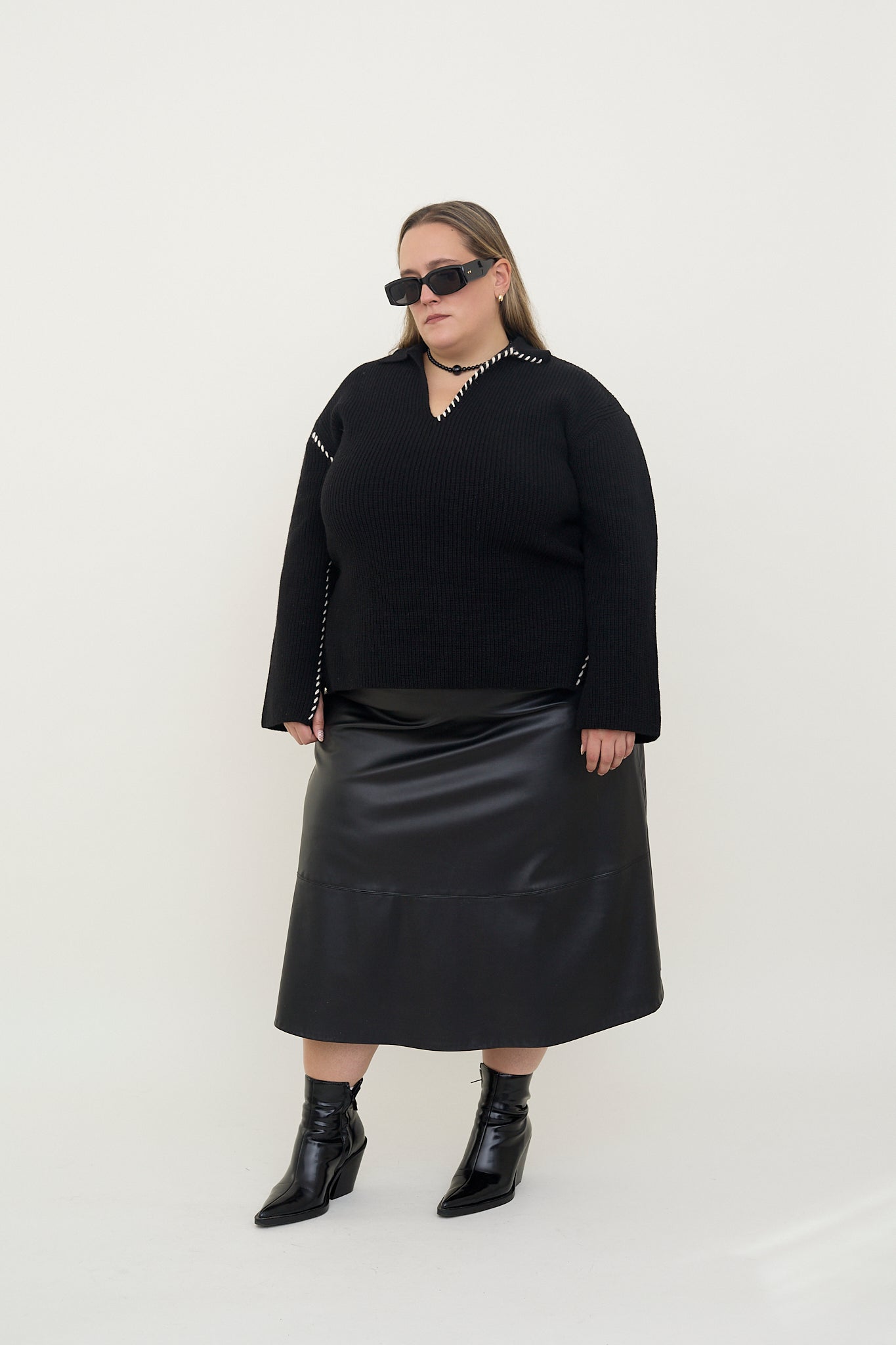 dariadéh black wool jumper