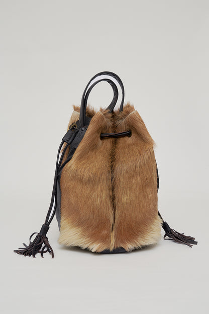 Fur bucket bag