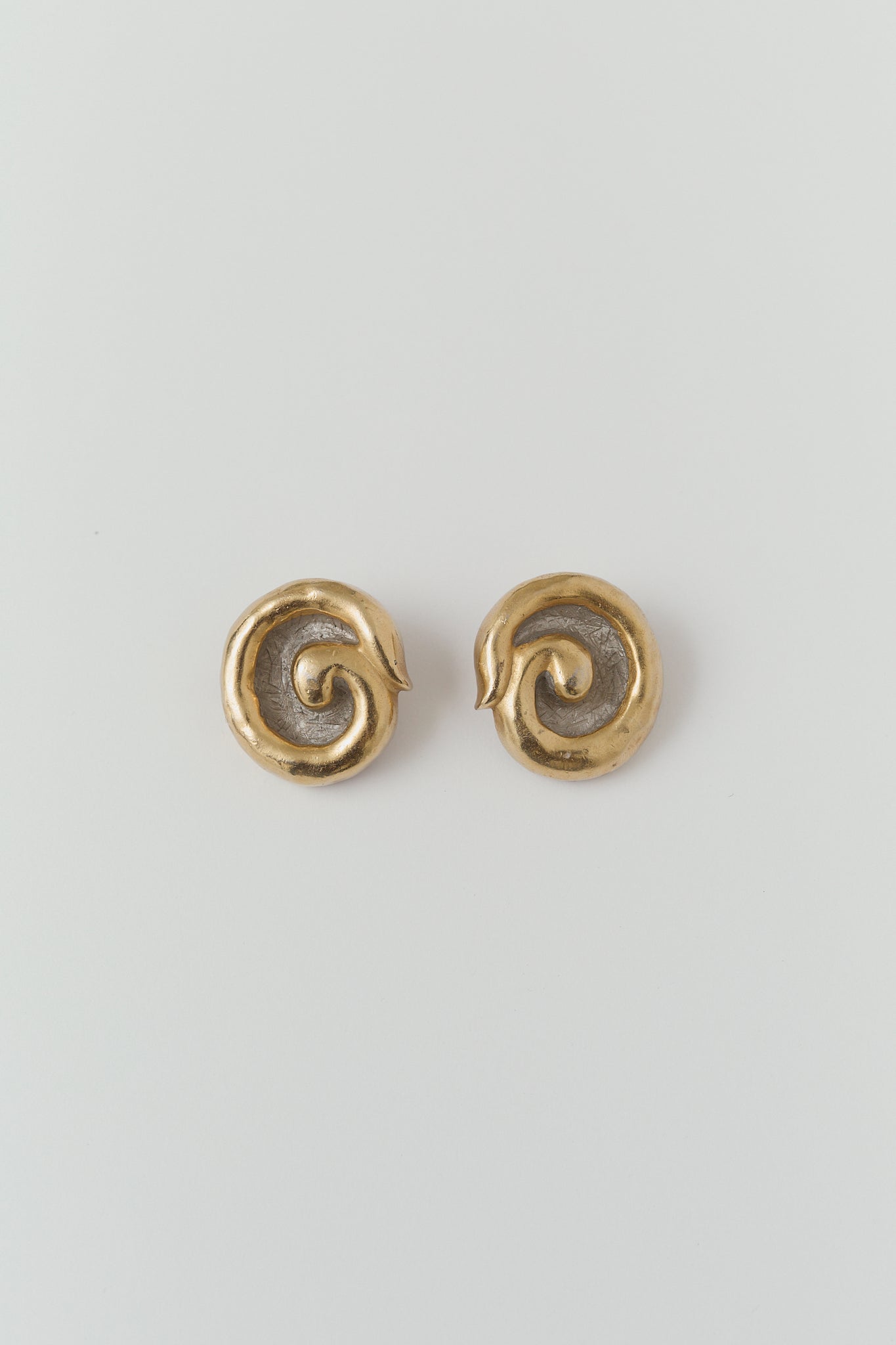 Vintage clip earrings