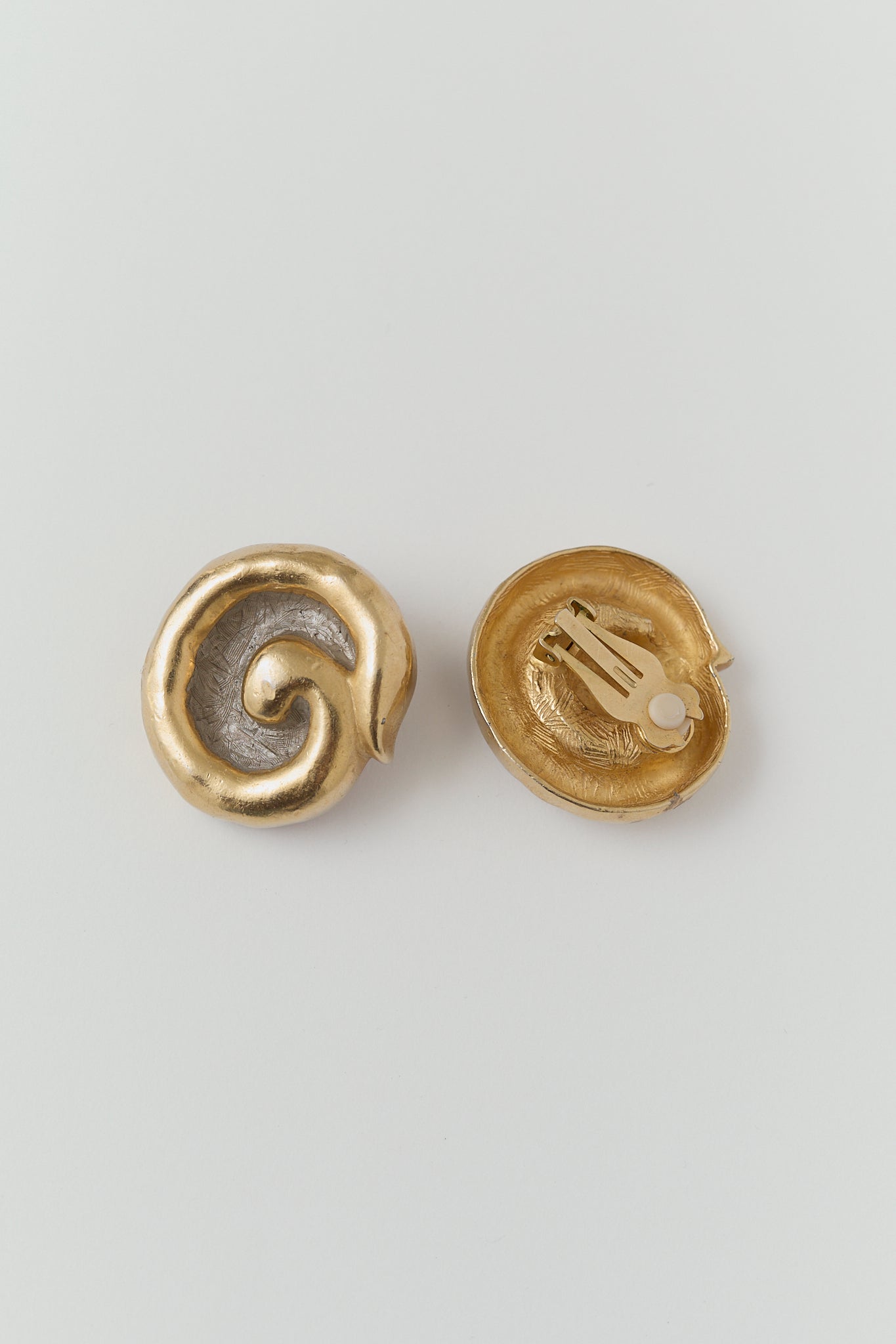 Vintage clip earrings