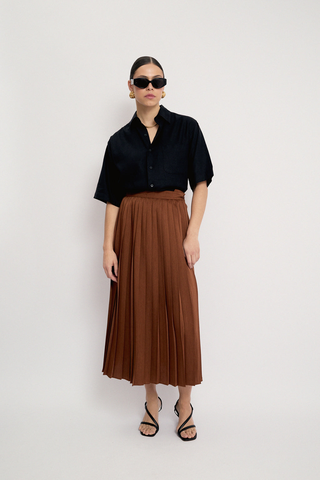 Bronze pleated skirt