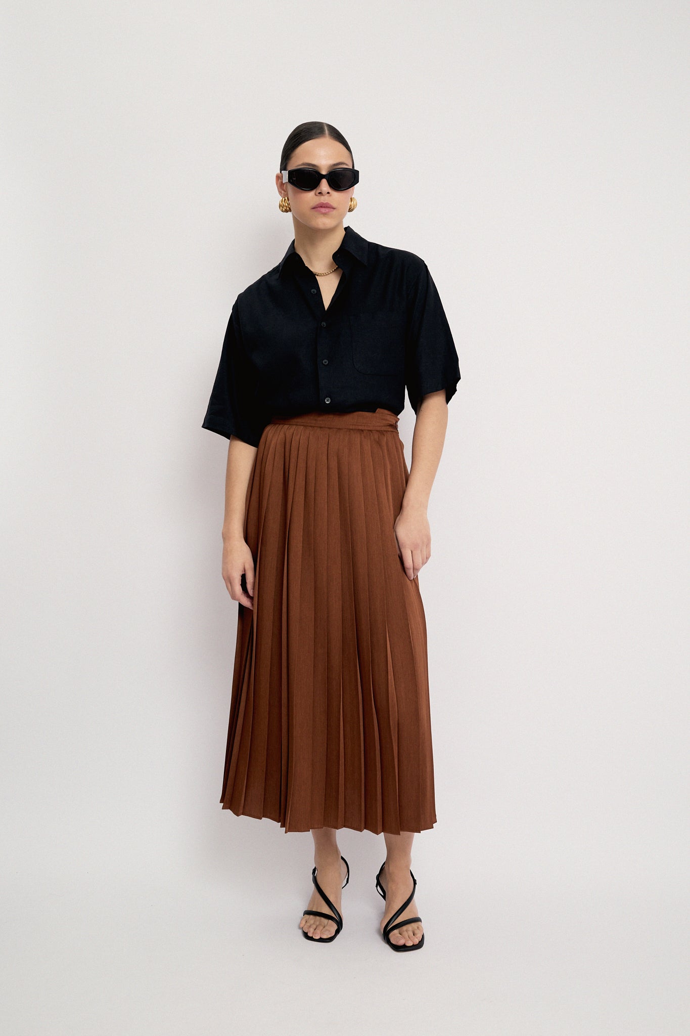 Bronze pleated skirt
