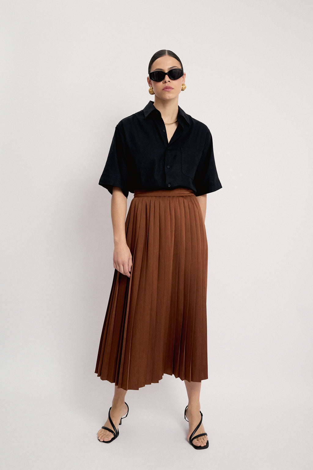 Bronze pleated skirt