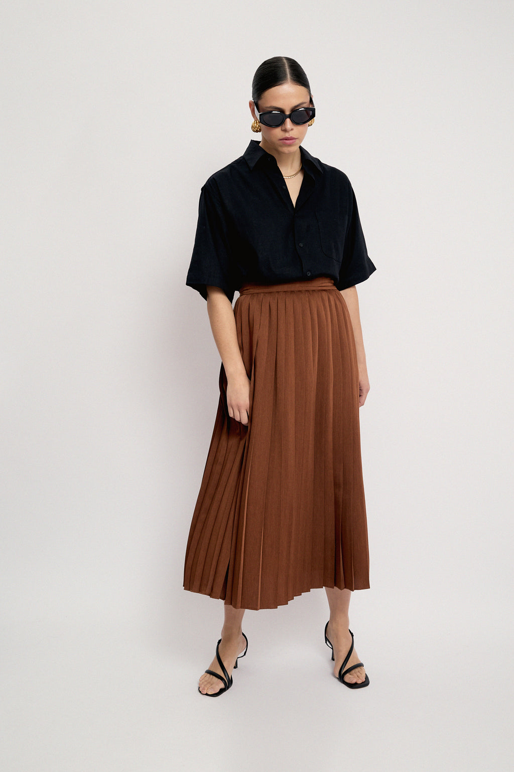 Bronze pleated skirt