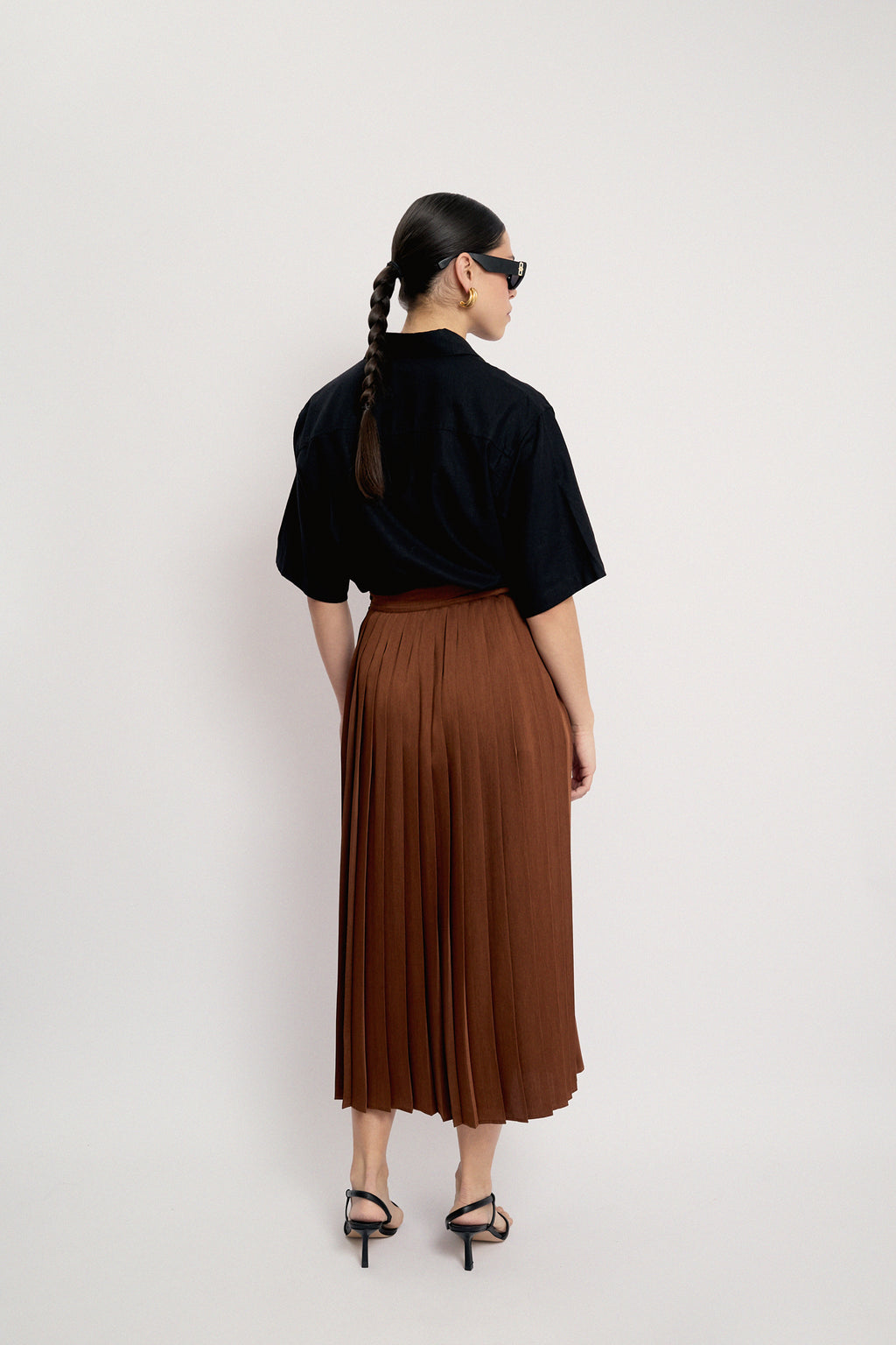 Bronze pleated skirt