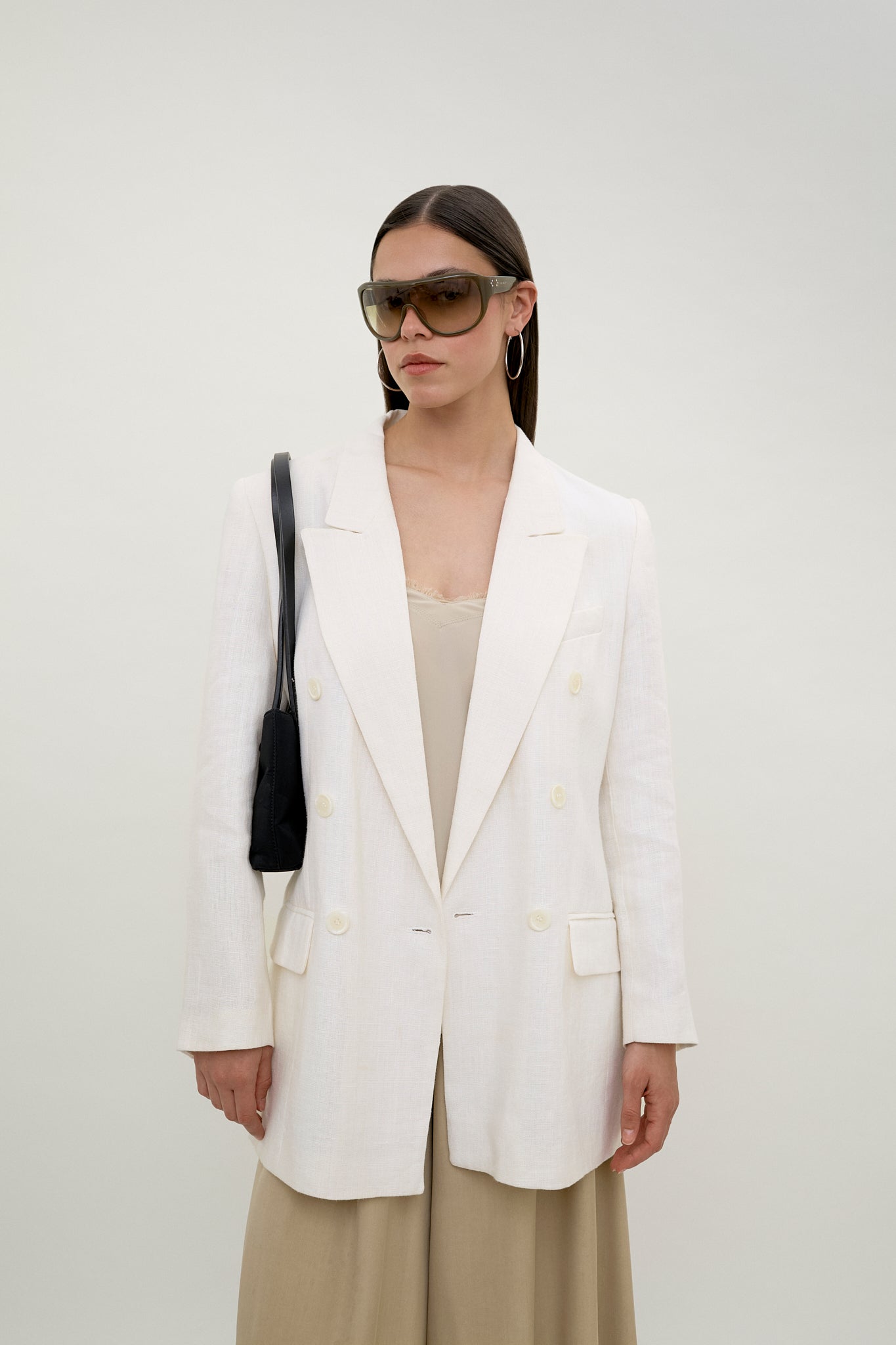 Madeleine linen double-breasted summer blazer