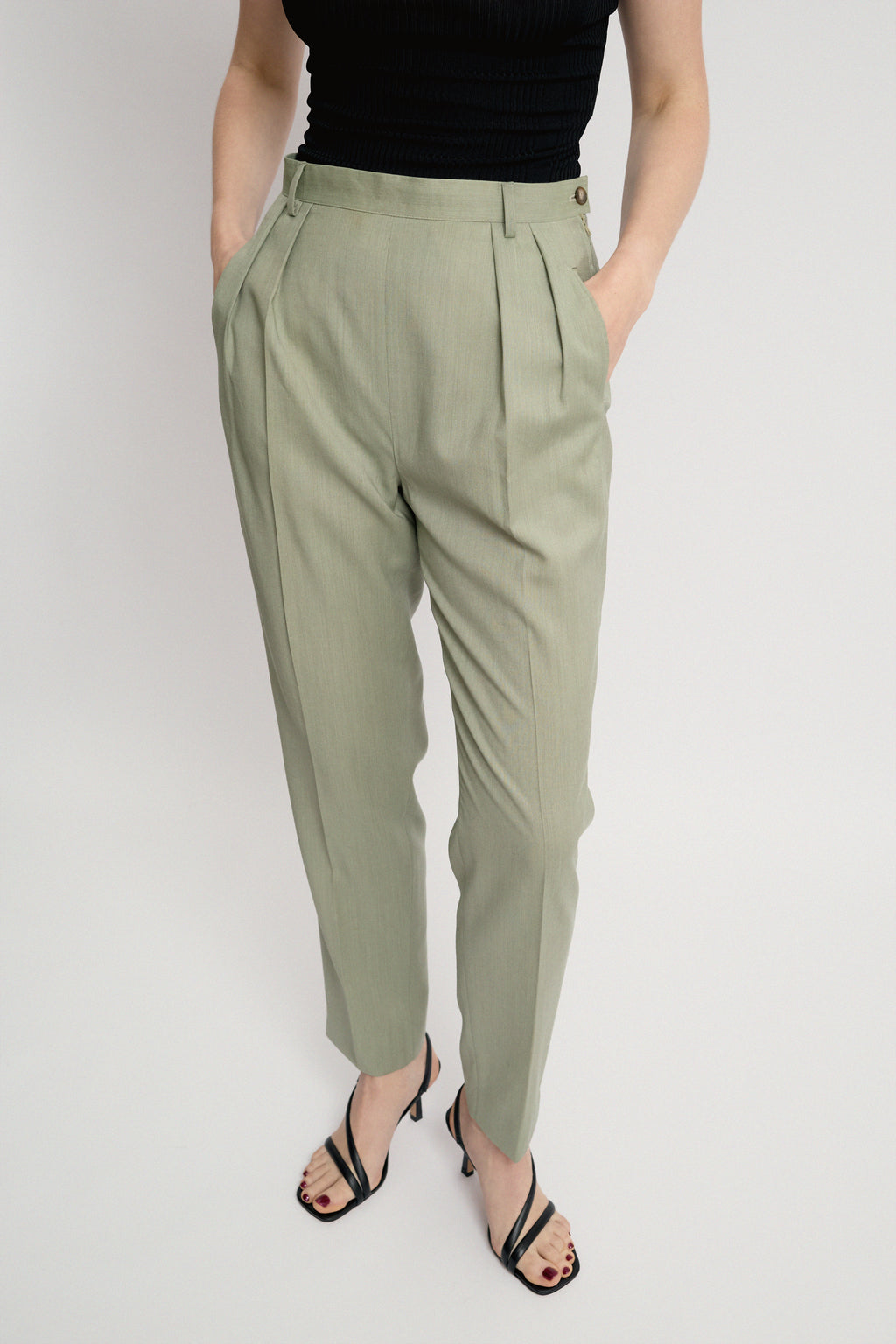 Light trousers