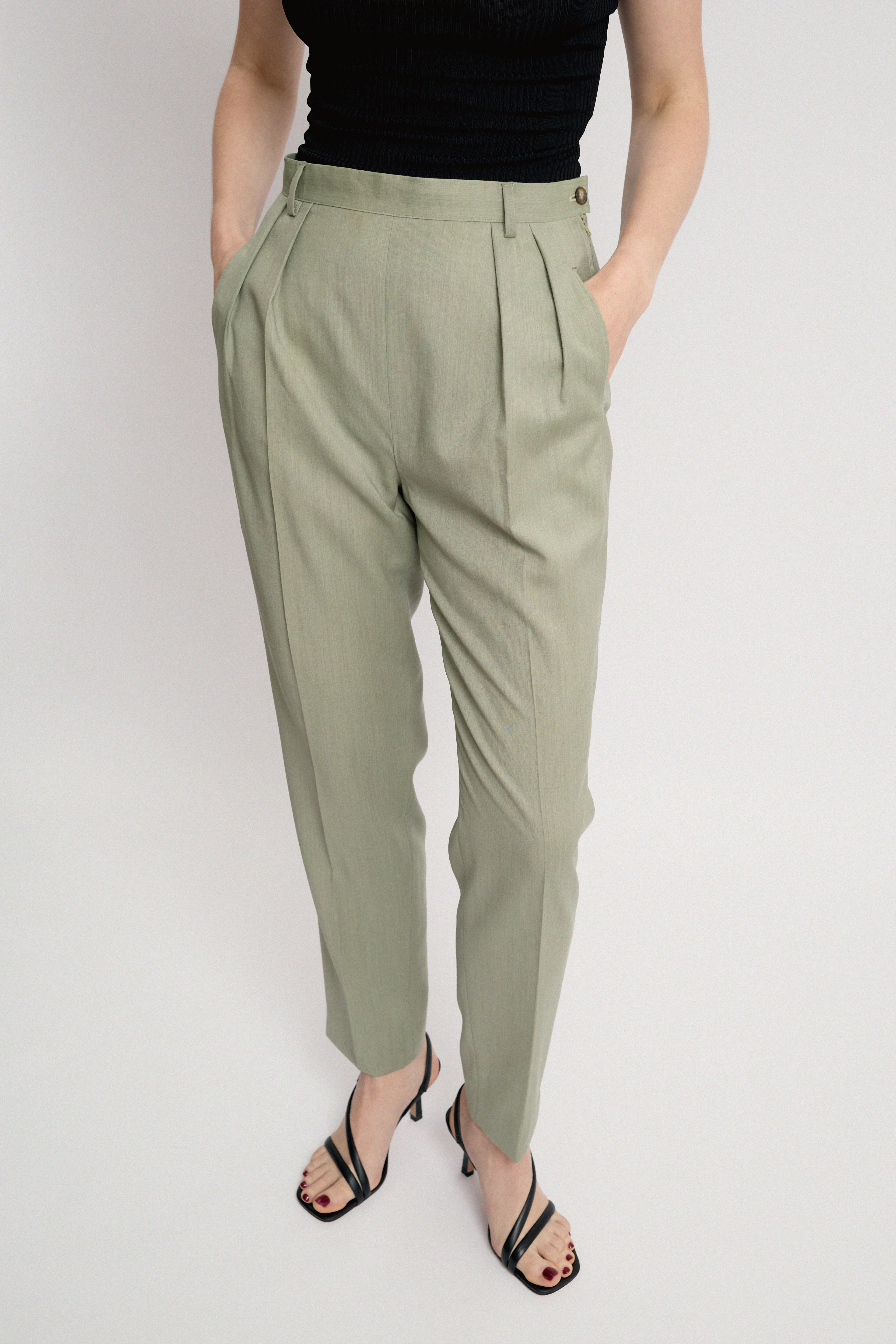 Light trousers