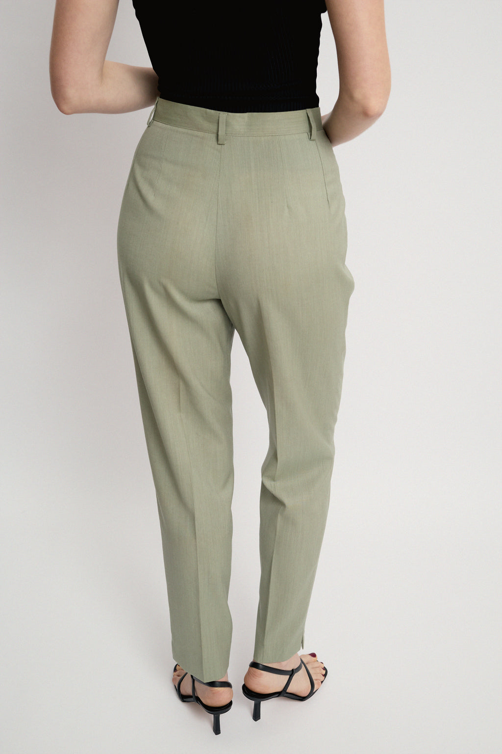 Light trousers