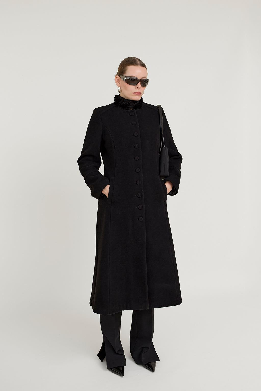 Wool cashmere military coat, plush collar