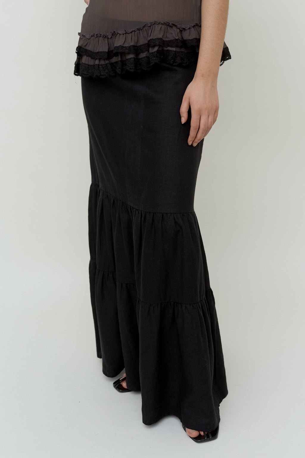 Linen tiered maxi skirt