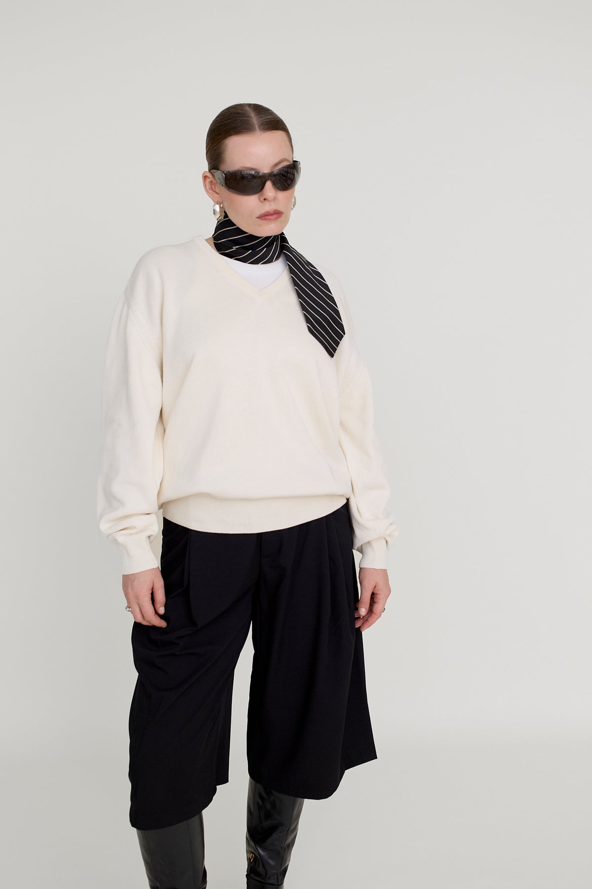 Cream cotton V-neck jumper
